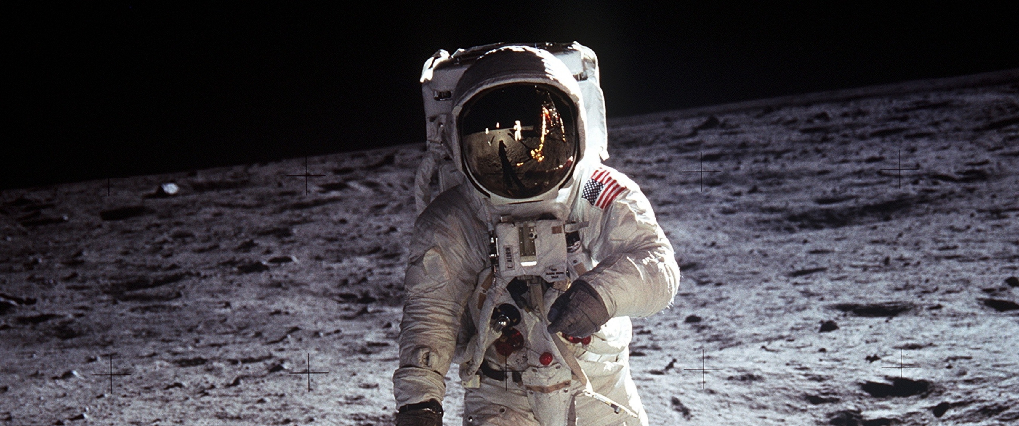 Astronaut Wallpaper 4K, NASA, USA, Moon, Lunar surface