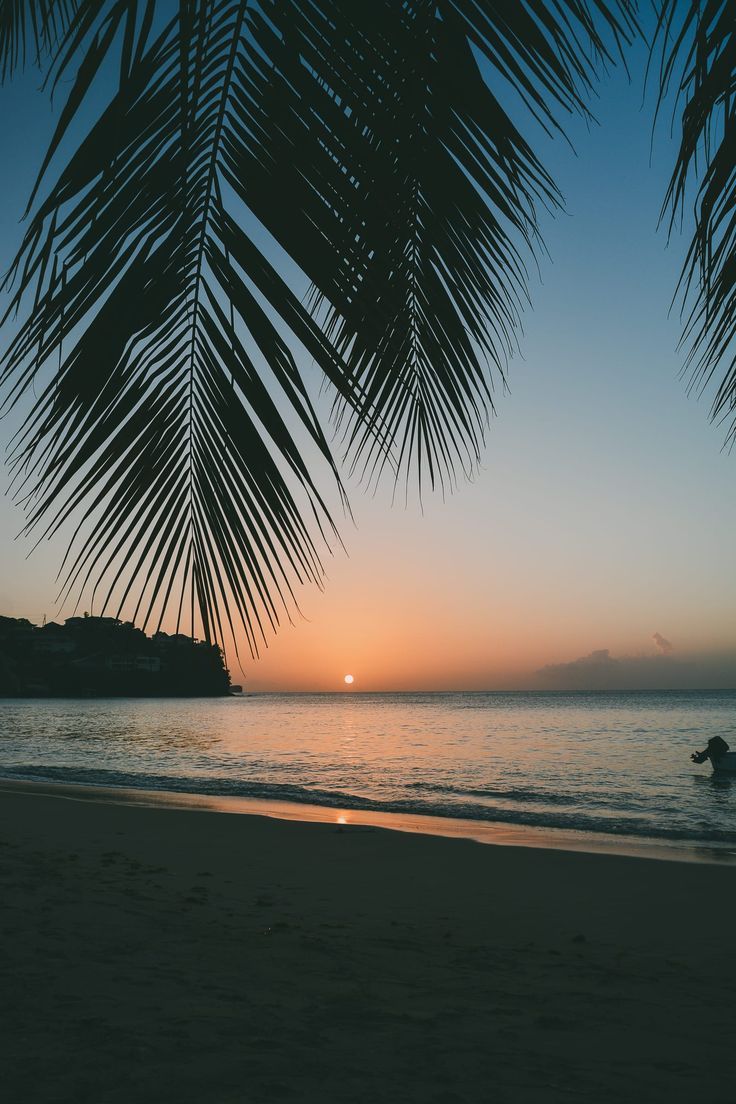 Best Things To Do In The Bahamas. Beach wallpaper, Sky aesthetic, Summer wallpaper