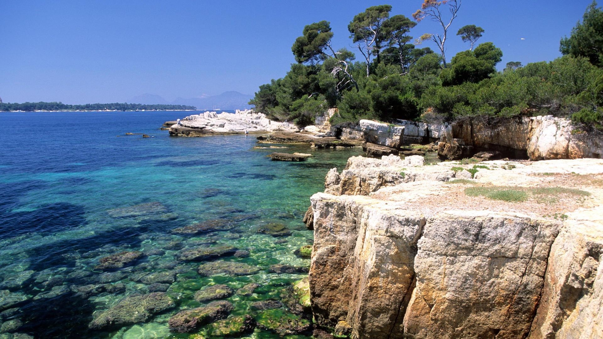 Wallpaper / france, alpes maritimes, water, nature, rocks, 3D and abstra, antibes, alpes, maritimes, cape, 1080P, trees, beautiful free download