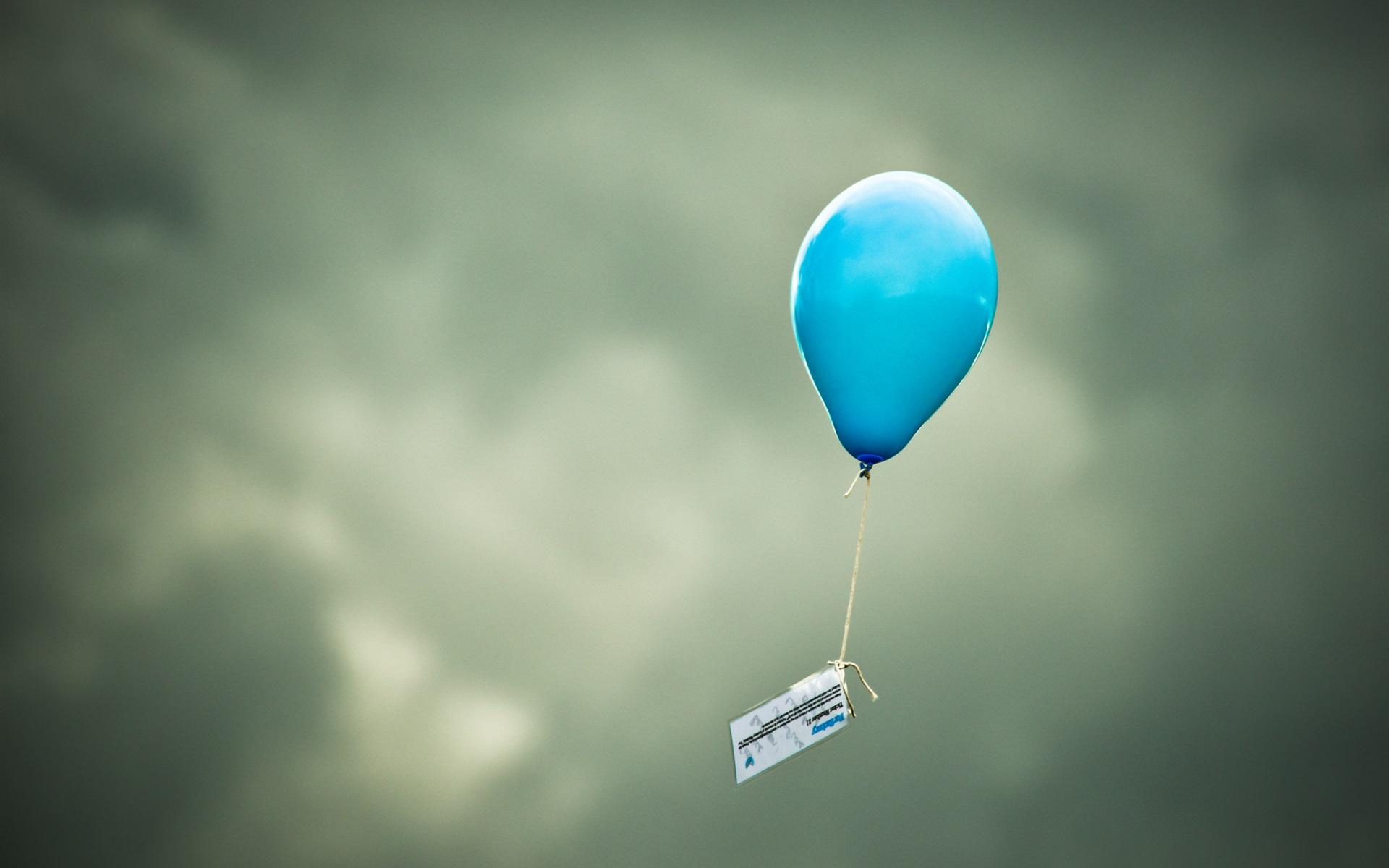 Blue Balloon Wallpaper