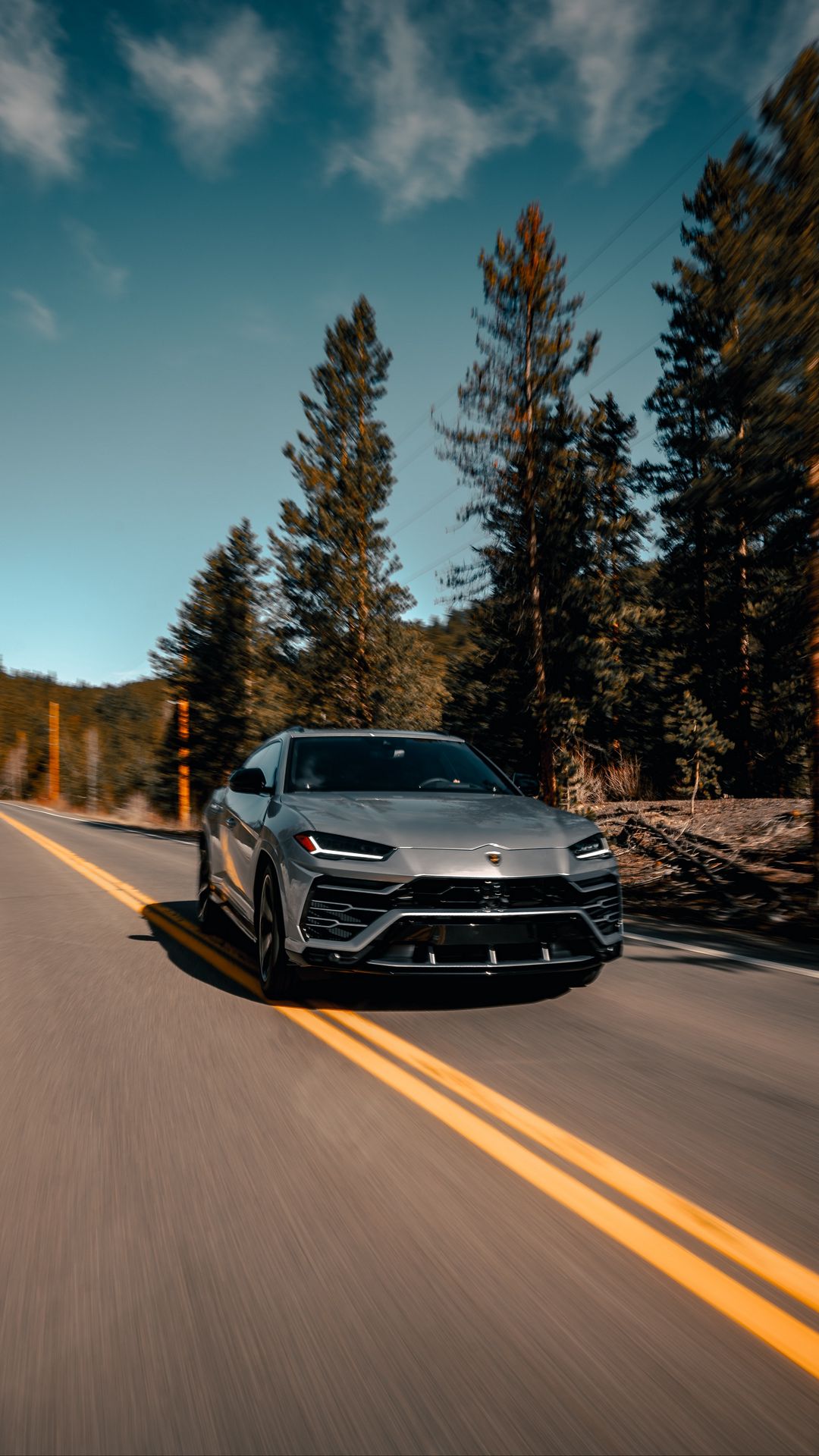 Lamborghini Urus HD Wallpaper Free Download for Phone