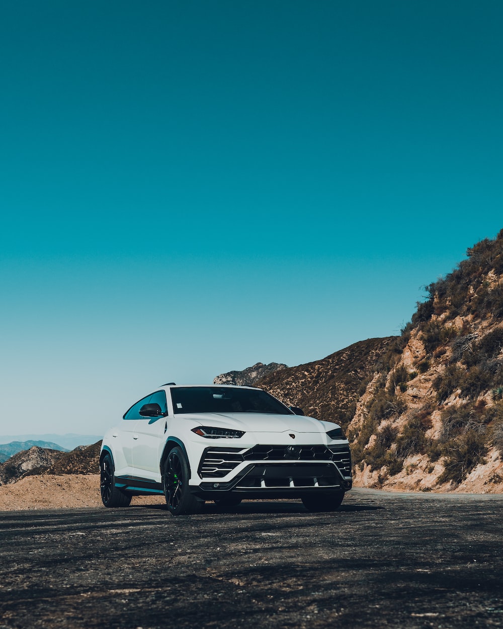 Lamborghini Urus Picture. Download Free Image