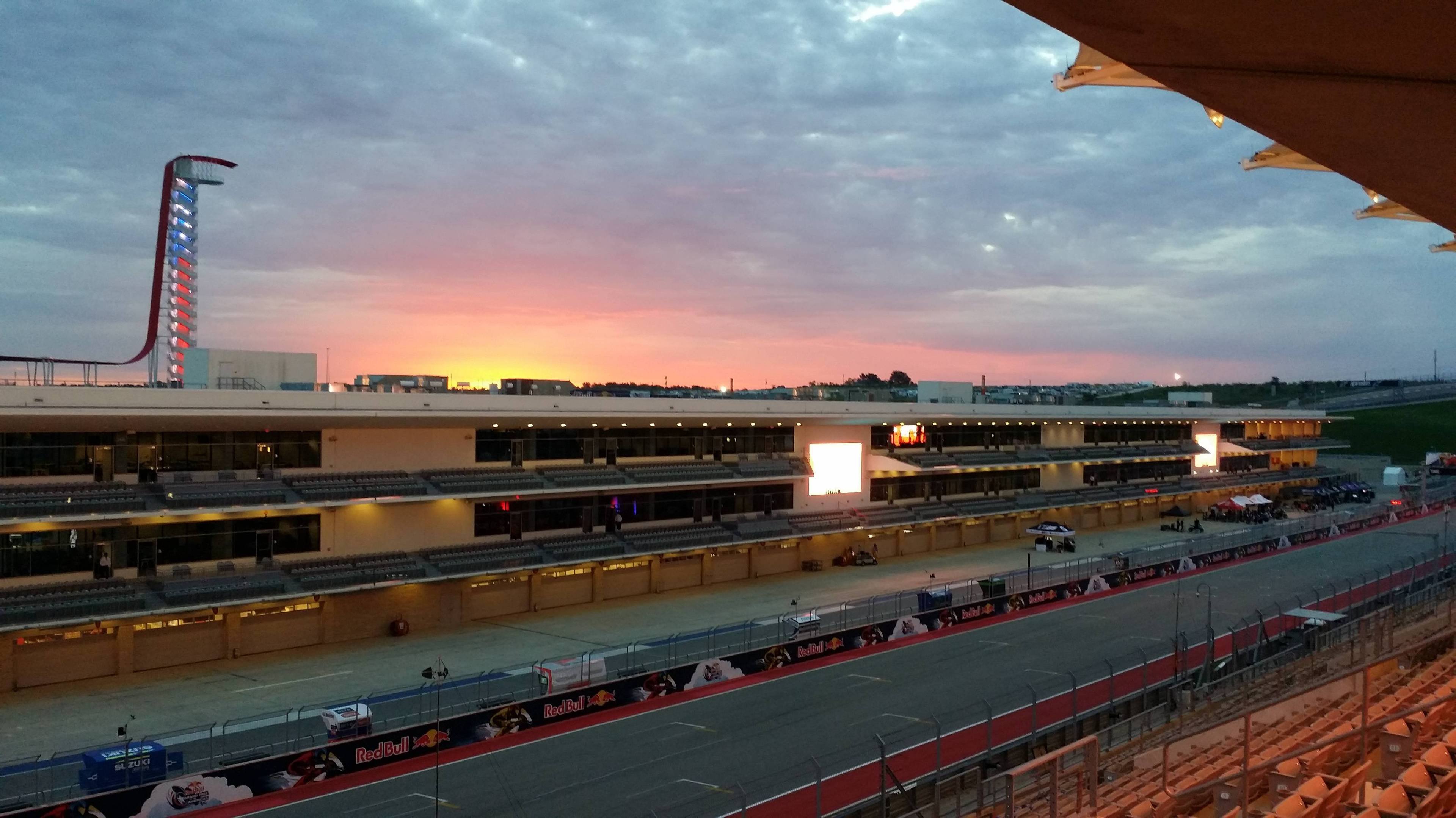 Wake Up Texas 4K wallpaper