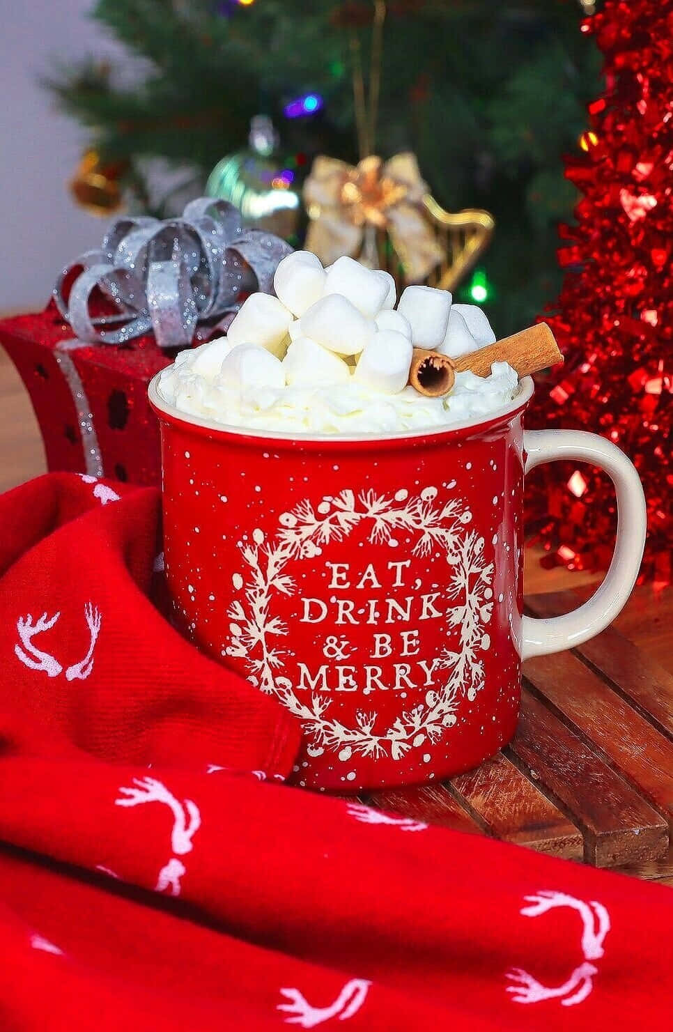 Hot Chocolate With A Christmas Tree Wallpapers - Wallpaper Cave