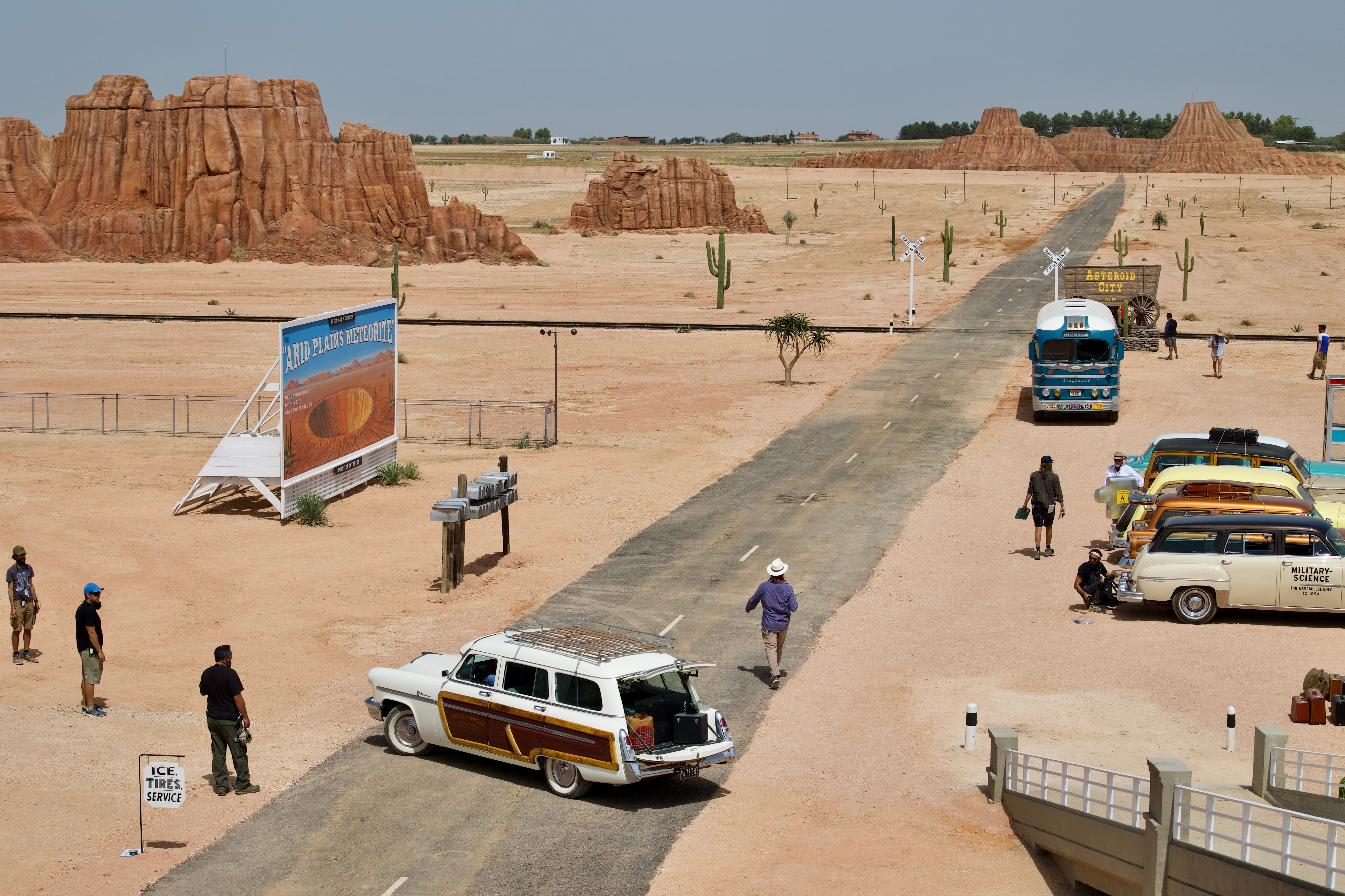 Asteroid City': See Exclusive BTS Photo of Wes Anderson's Ode to the Atomic Age