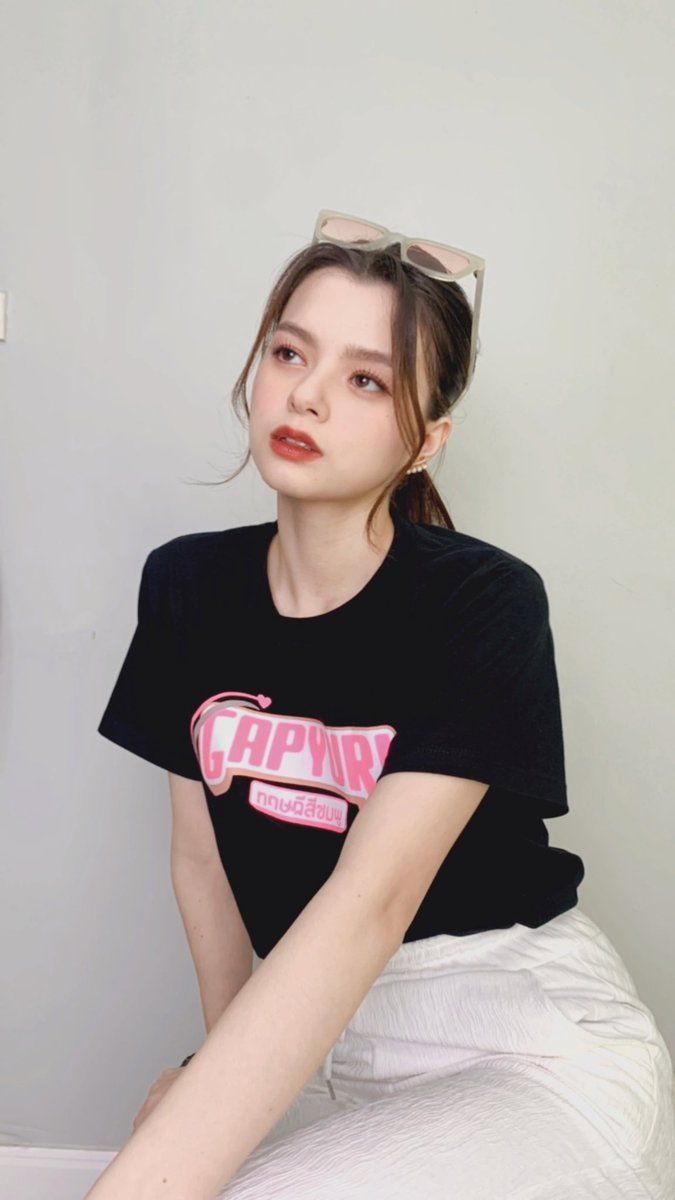 Becky Armstrong. Becky, Armstrong, Becca