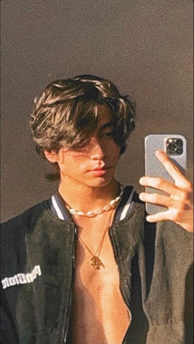 Oliver Moy Wallpaper. Pretty people, Photography poses for men, Cute asian guys