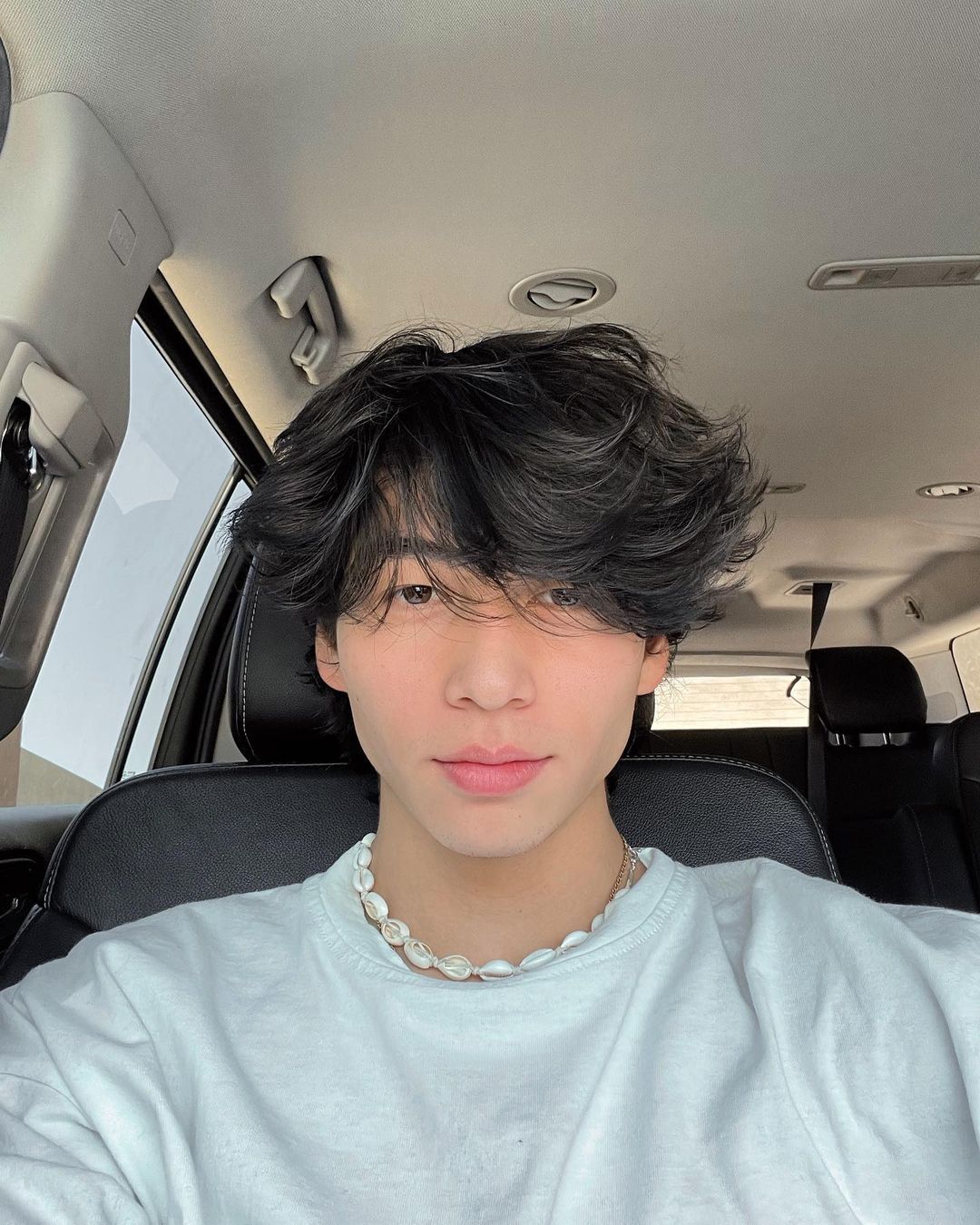 Oliver Moy posted on Instagram: “m e s s y” • Aug 3, 2021 at 8:48pm UTC. Oliver, Handsome, Hair styles