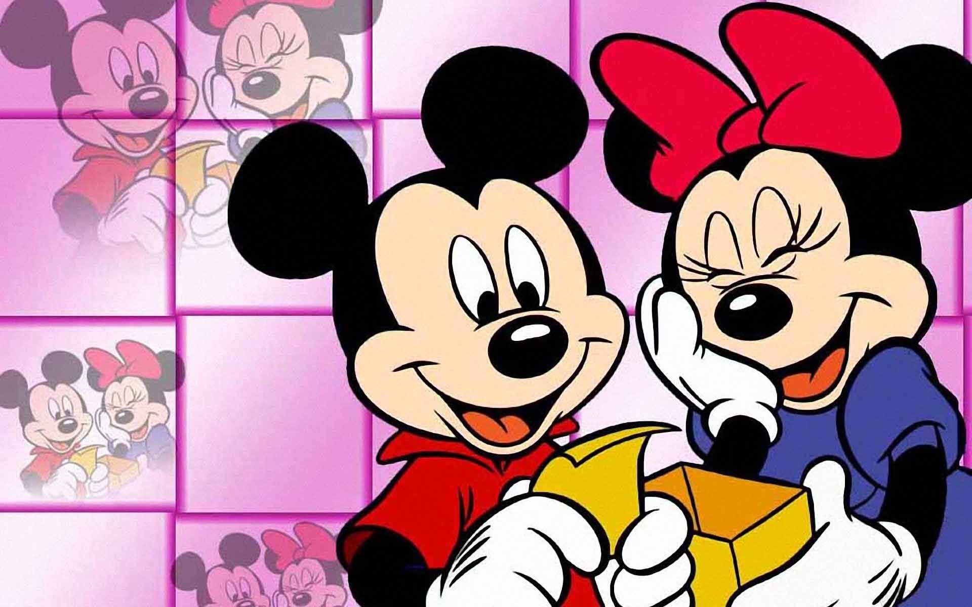 Mickey And Minnie Mouse Wallpaper