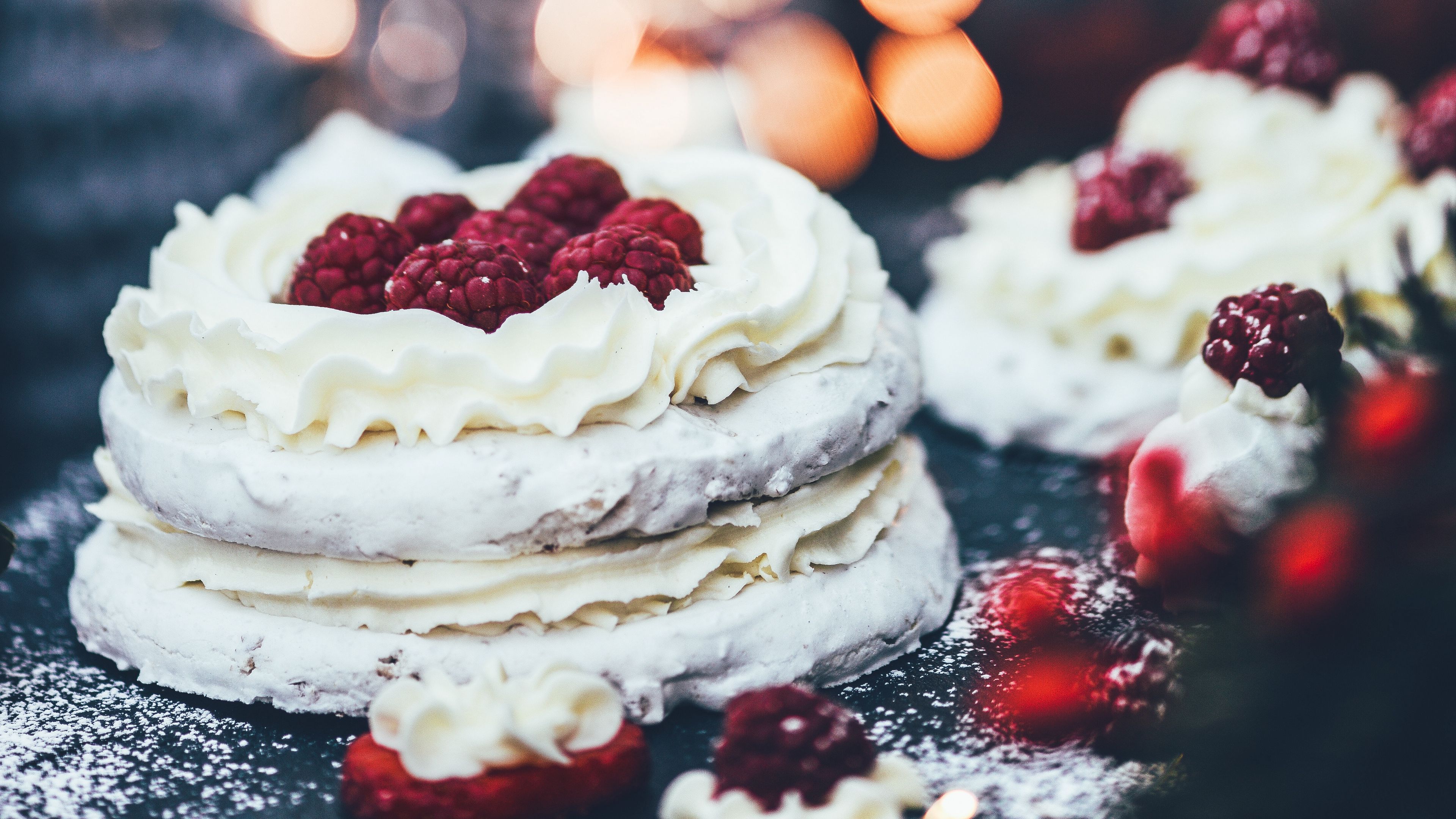 Wallpaper / cake, dessert, cream, berries, 4k free download