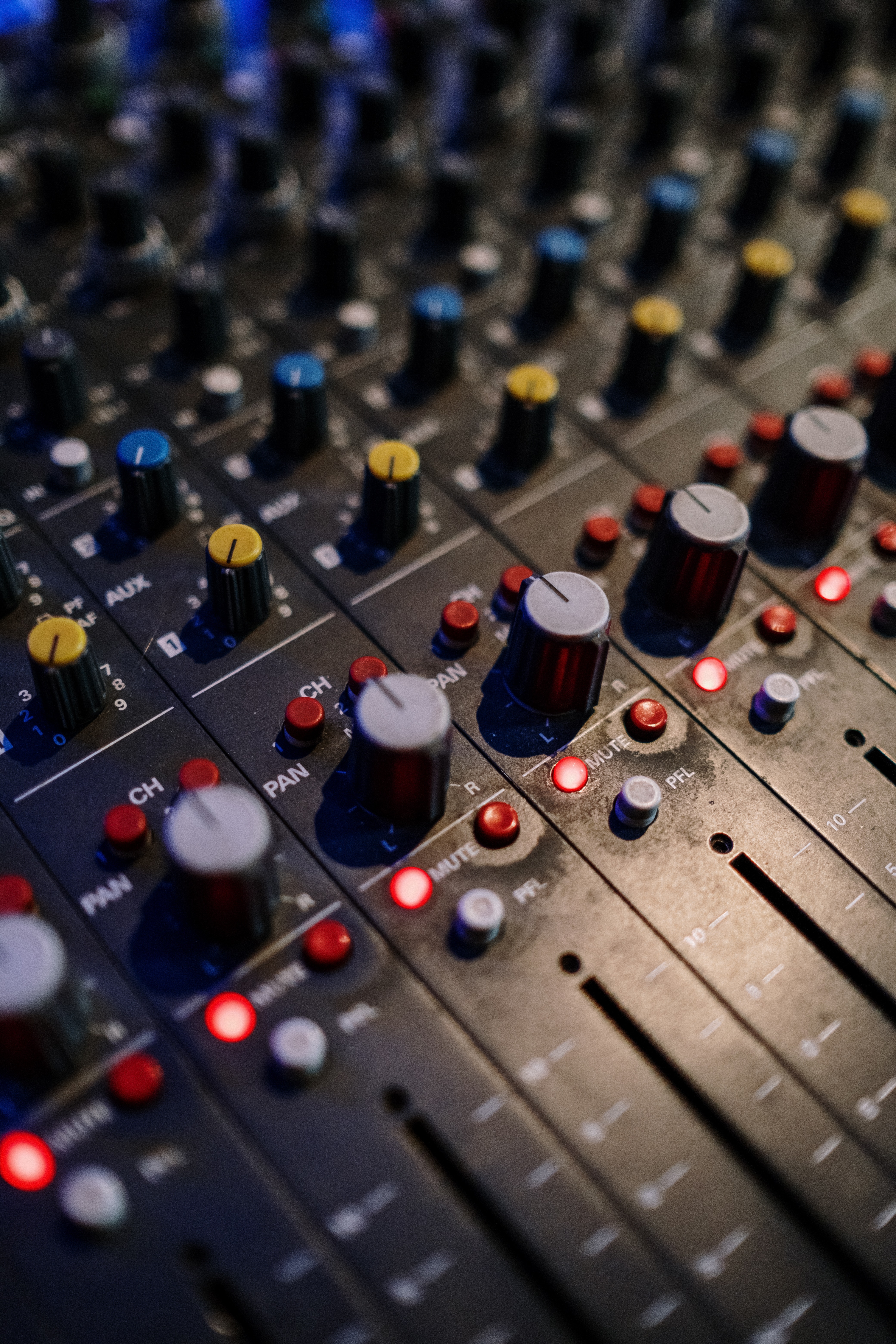 Mixing Console Photo, Download The BEST Free Mixing Console & HD Image