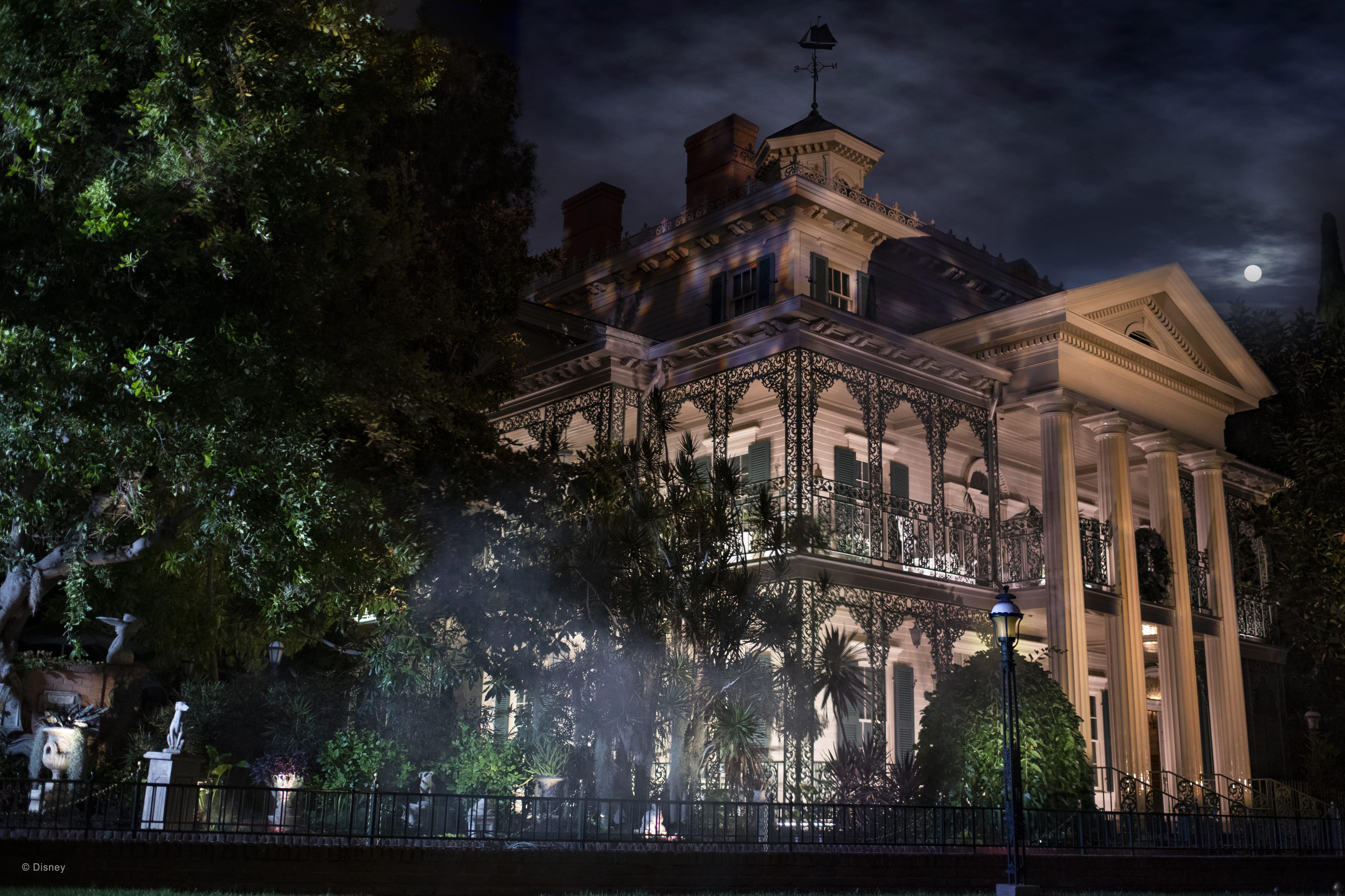 Disneyland Haunted Mansion Wallpaper Free Disneyland Haunted Mansion Background
