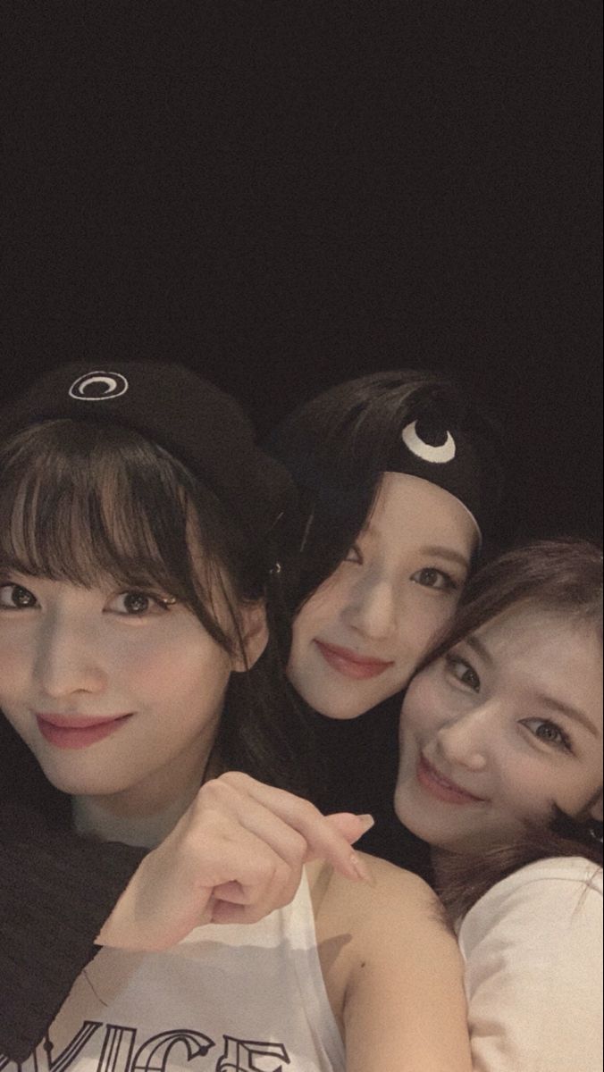 twice misamo mosami momo sana mina twice mimosa lockscreen wallpaper 2020 2021. Mina, Lockscreen, Twice