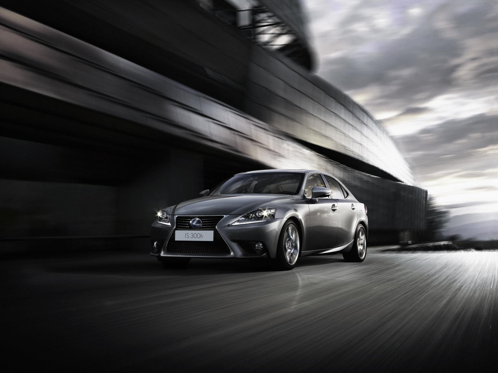 Lexus Is250 Wallpaper