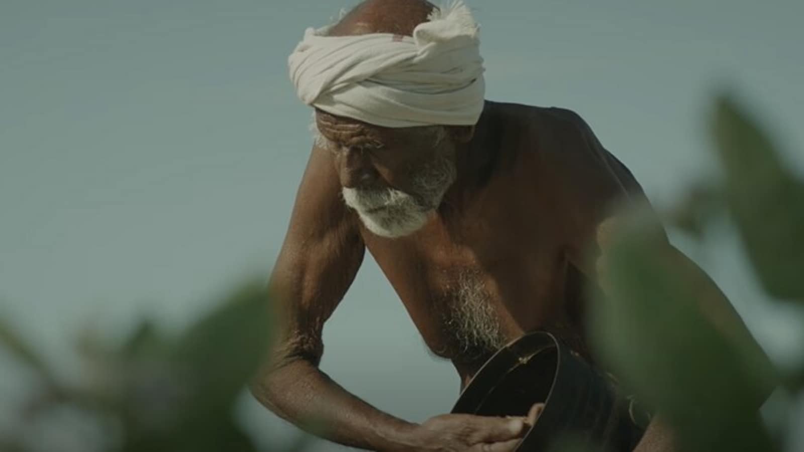 Kadaisi Vivasayi review: M Manikandan's satire about the last farmer is moving