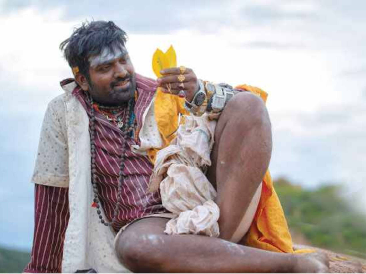 The first look of Vijay Sethupathi's 'Kadaisi Vivasayi' unveiled!. Tamil Movie News of India