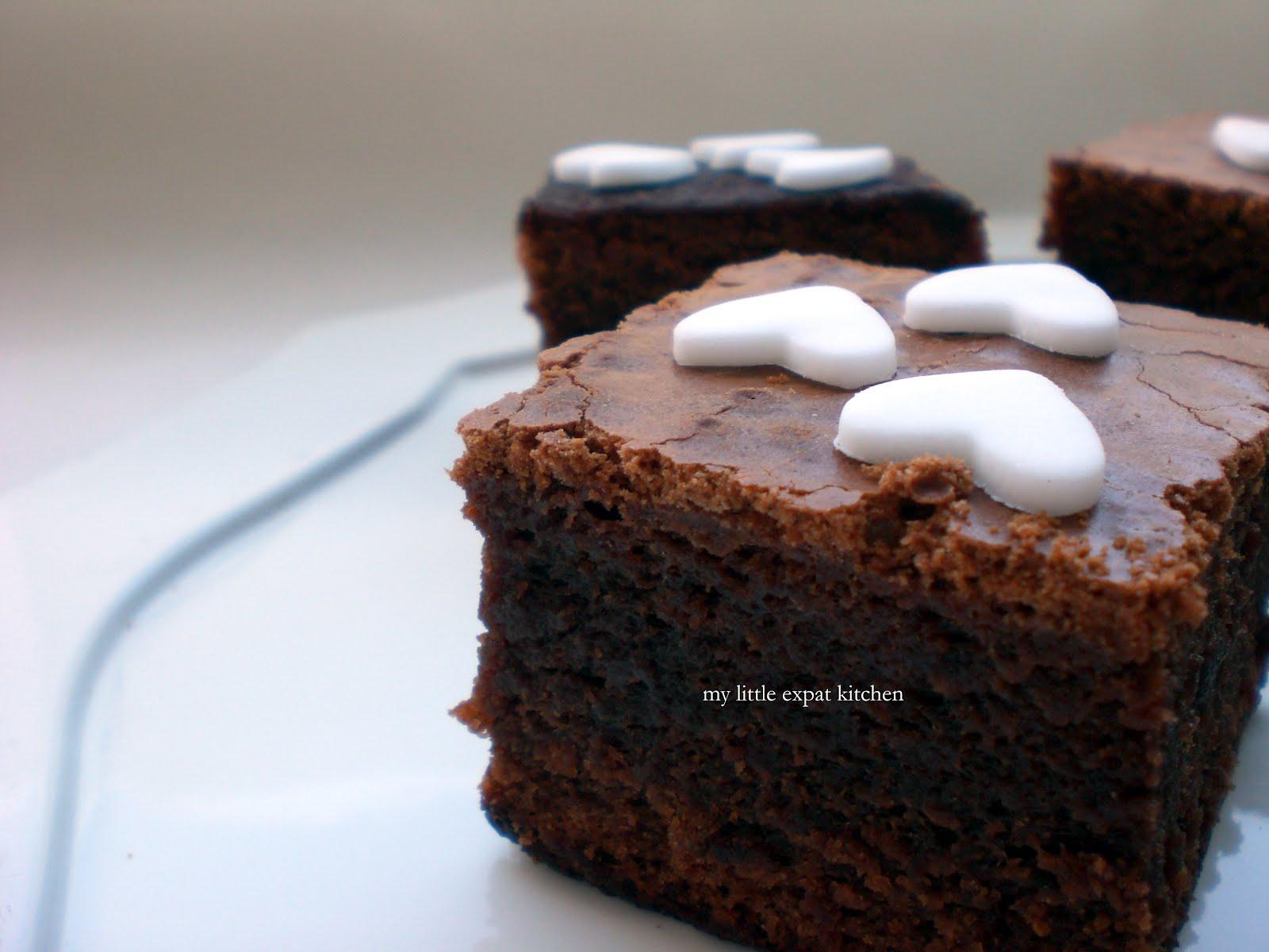 Cute Brownie Wallpaper