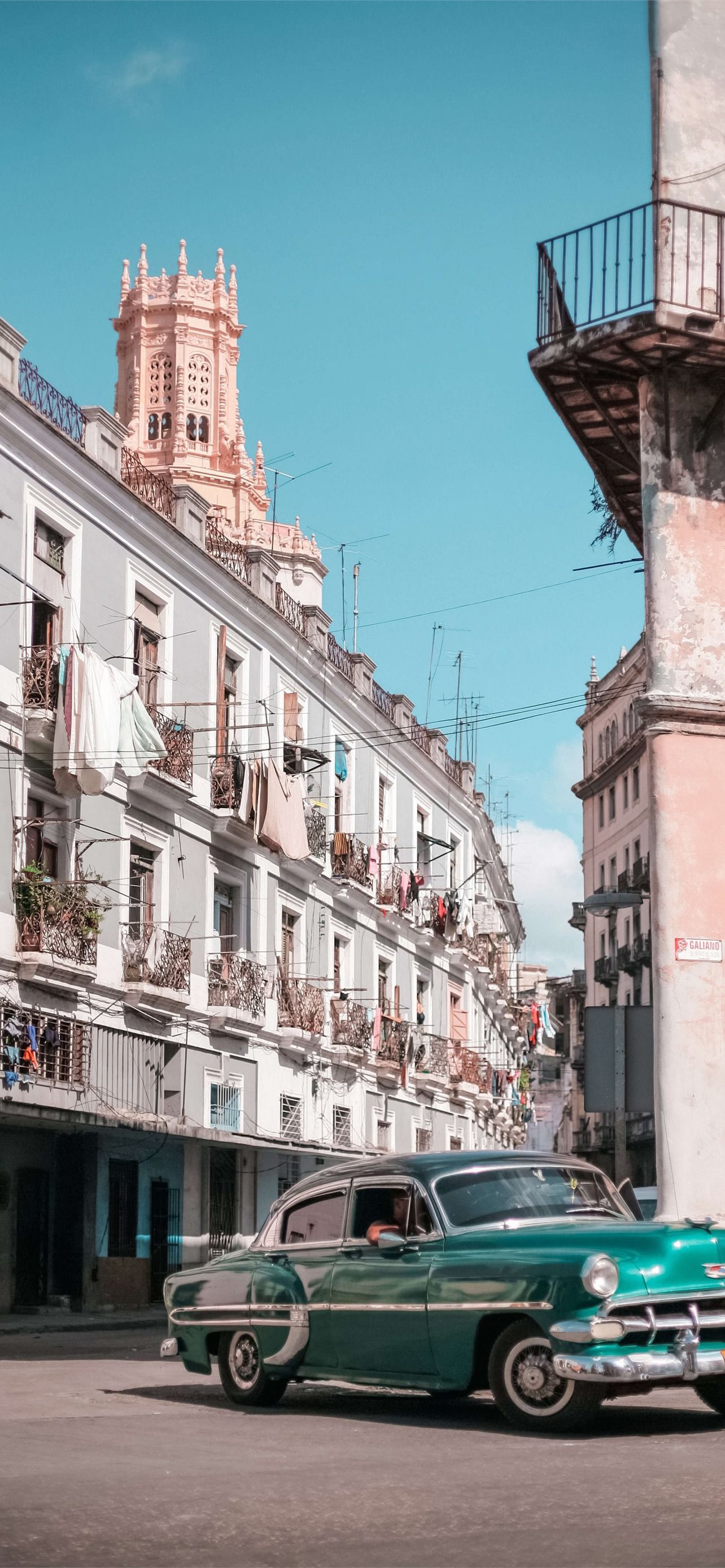 Best Havana iPhone HD Wallpaper