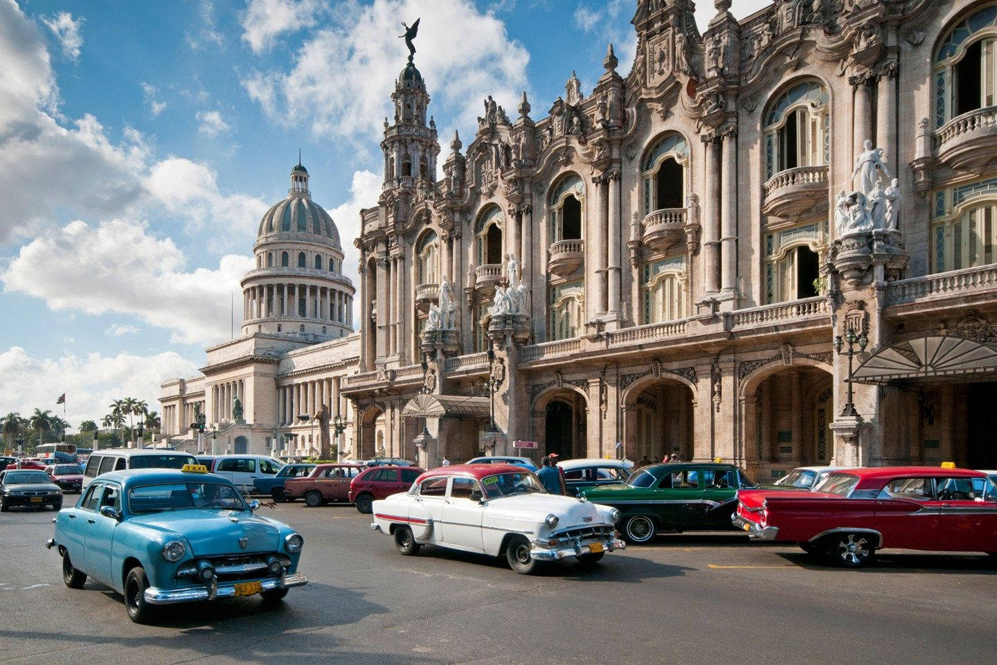 Download Grand Theater Havana Cuba Wallpaper