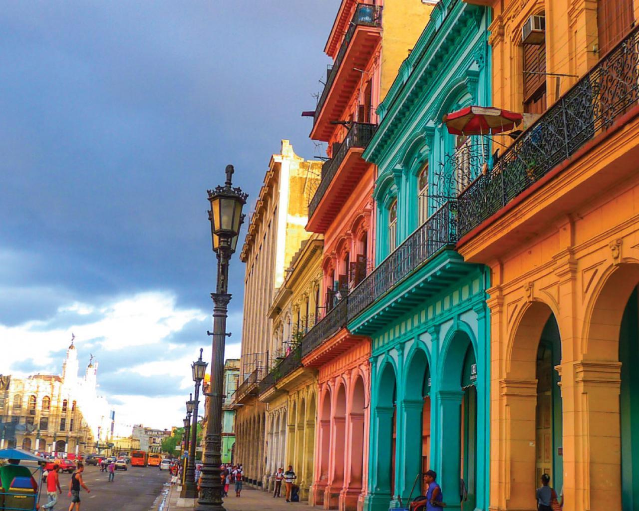 Havana Wallpaper