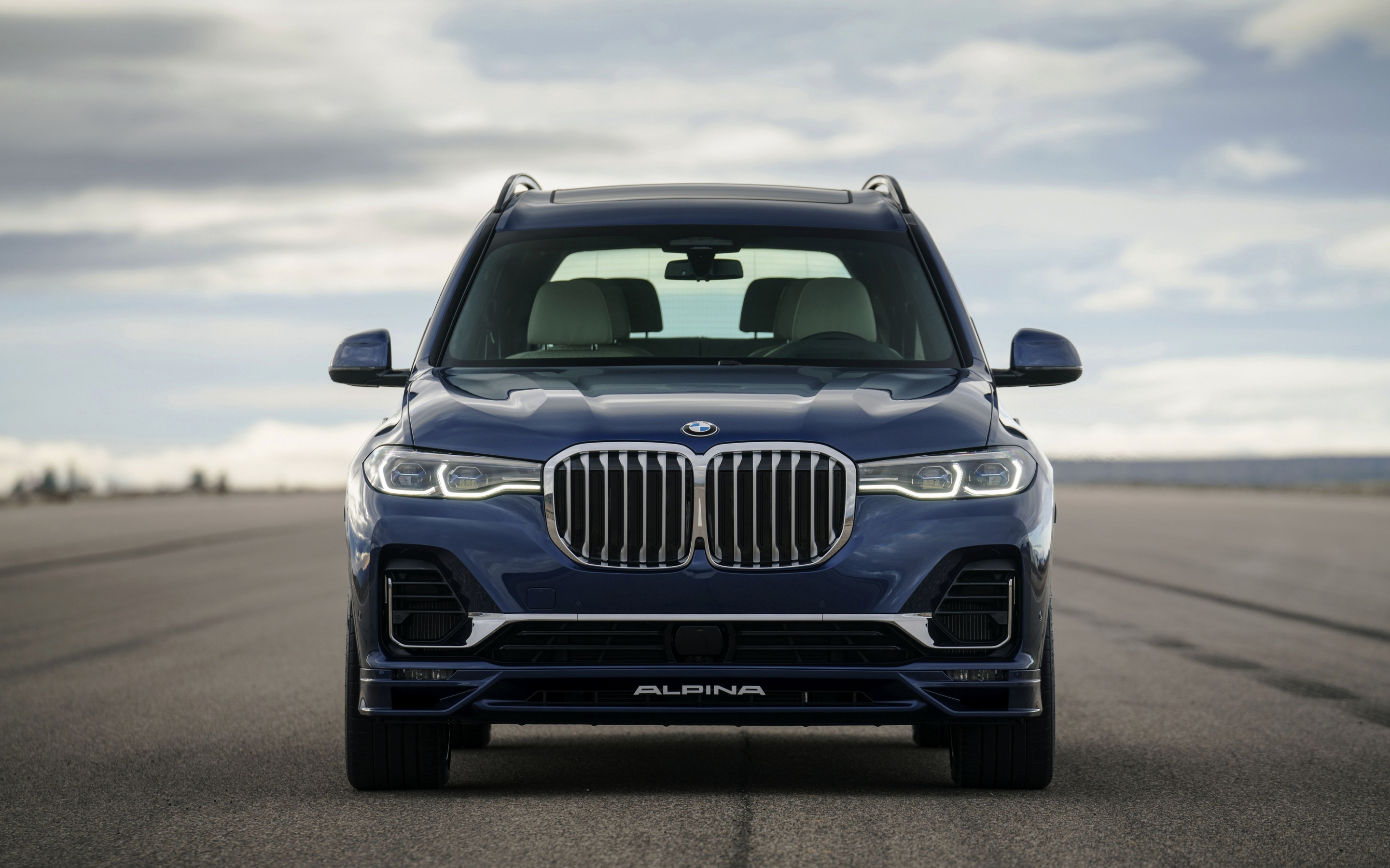 Download Wallpaper 2880x1800 Bmw X7, Blue Car, Front View, Mac Pro Retaia 2880x1800 HD Background, 24608