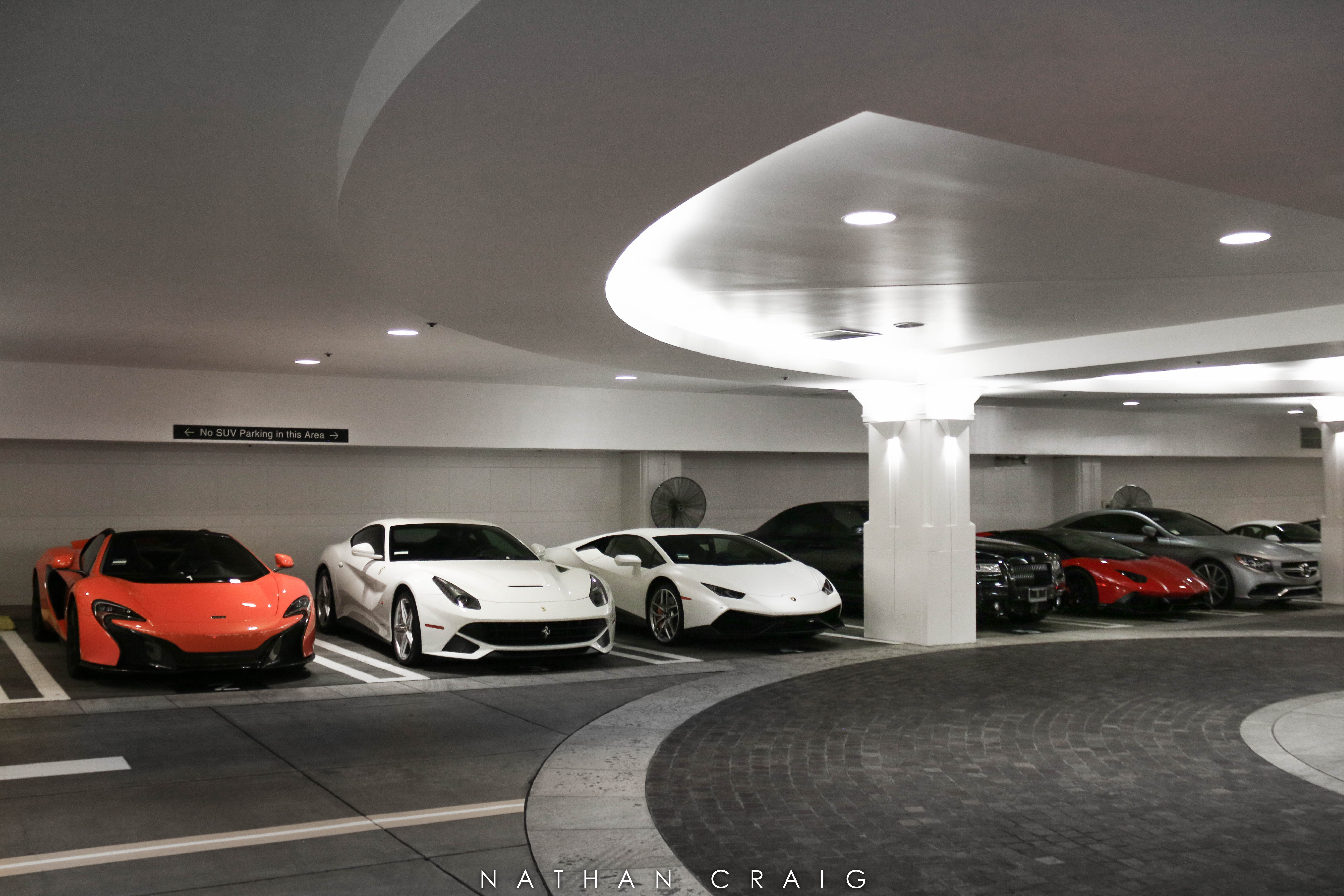 Wallpaper, land vehicle, motor vehicle, automotive design, sports car, supercar, car dealership, performance car, luxury vehicle, personal luxury car, automotive exterior, parking, executive car, building, wheel, mid size car 5283x3523