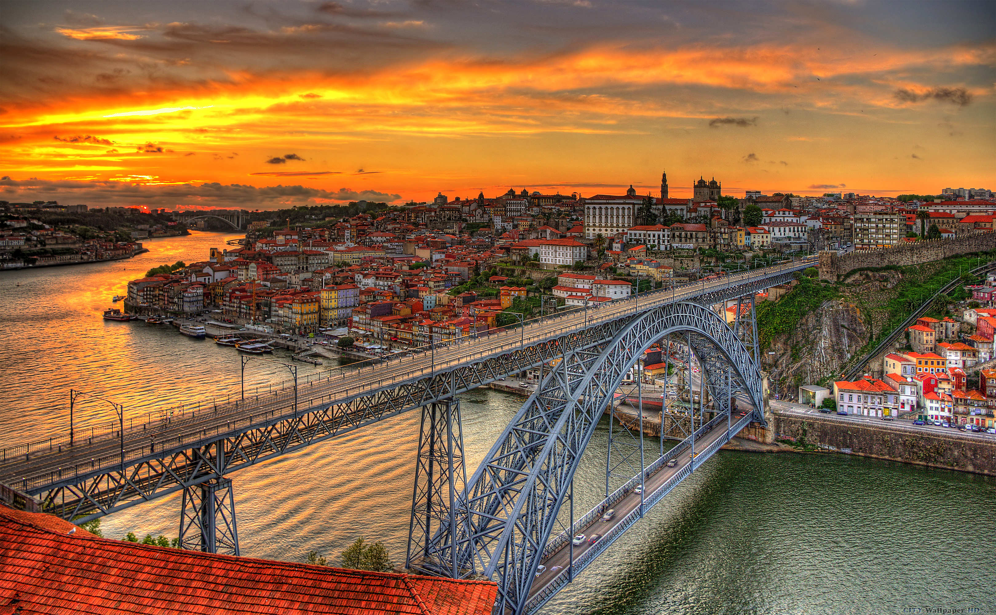 Dom Luís I bridge wallpaper. See cityscapes for the laptop. Portugal, porto, bridge