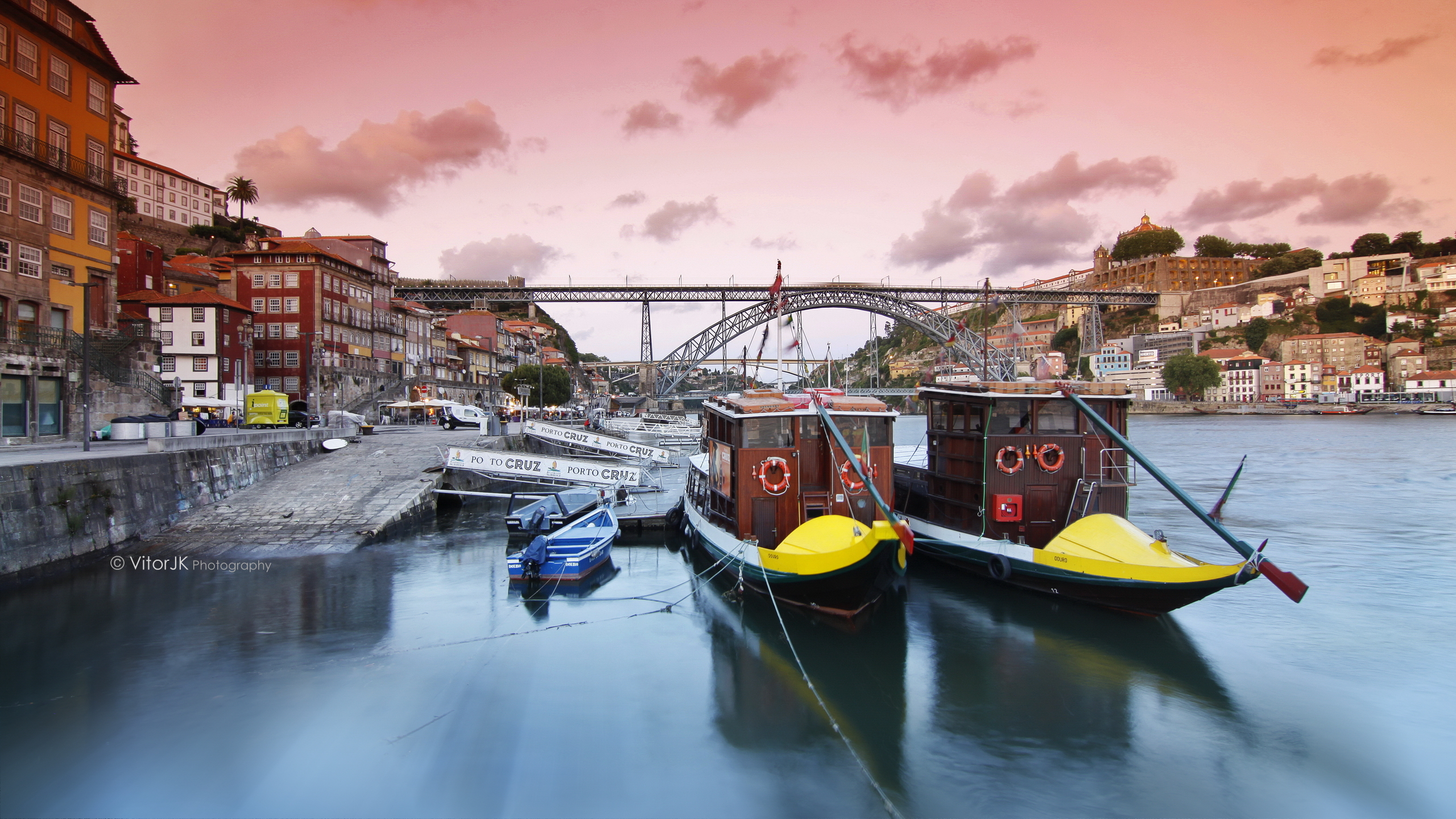 Wallpaper, travel, light, sky, ART, Tourism, Portugal, water, night, port, Canon, river, boat, wine, tokina, Porto, douro, 28, PT, emotions, vitor, Ribeira, junqueira, 1116, 50d, vitorjk 2560x1440