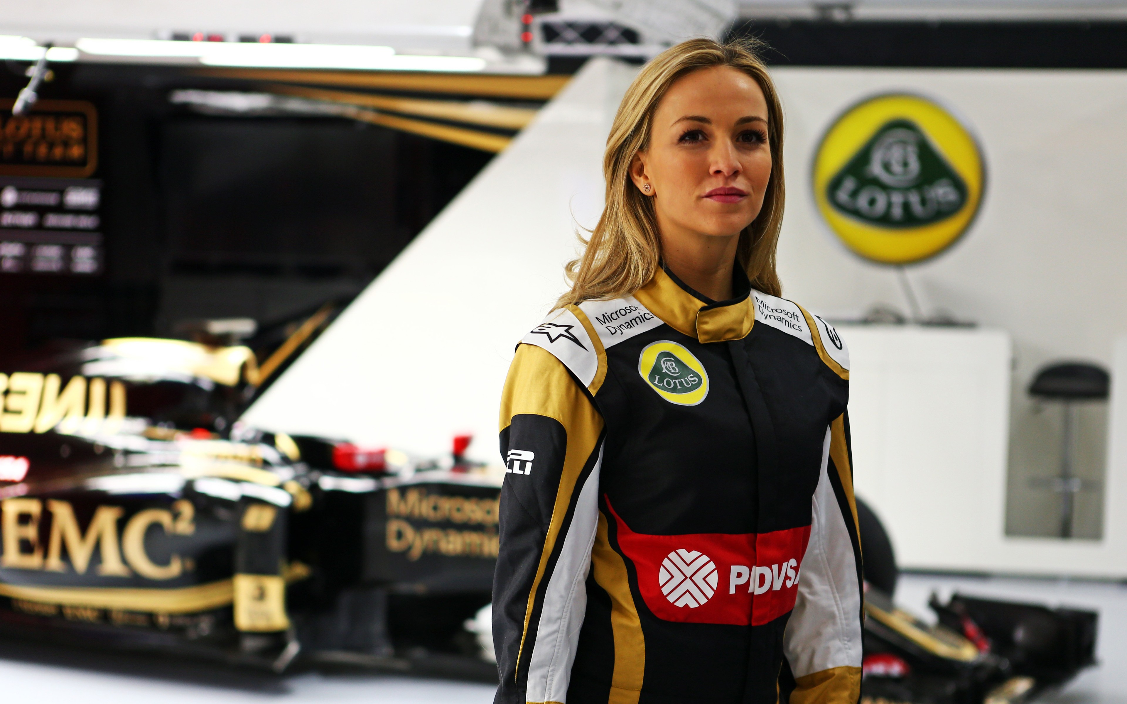 Wallpaper, sports, women, vehicle, team, Formula 1, Driver, Lotus, Carmen Jord, motorsport, 3840x2400 px, race track, auto racing, formula one, motorcycle racing, grand prix motorcycle racing 3840x2400