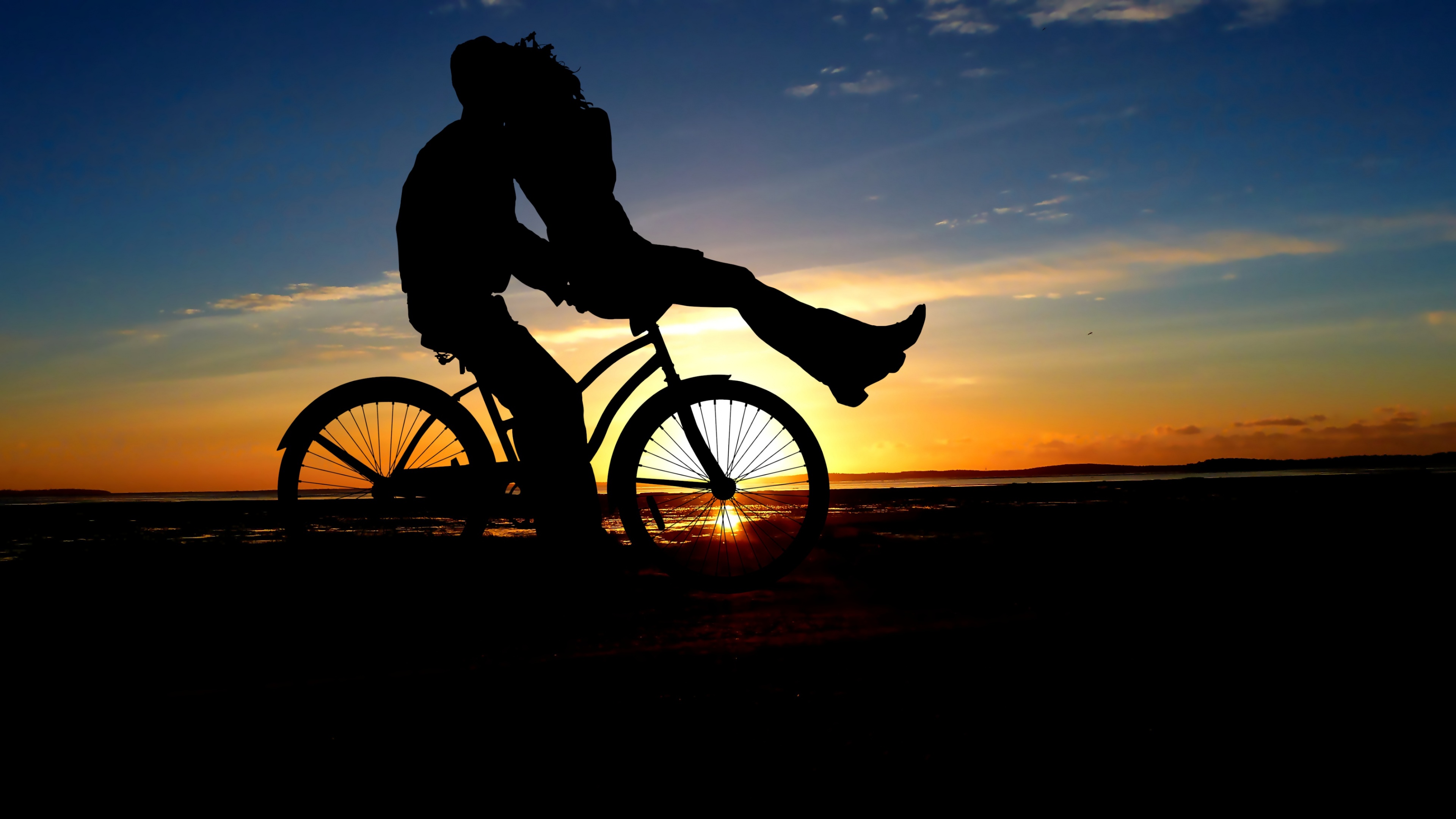 Couple Wallpaper 4K, Bicycle, Sunset, Romantic kiss