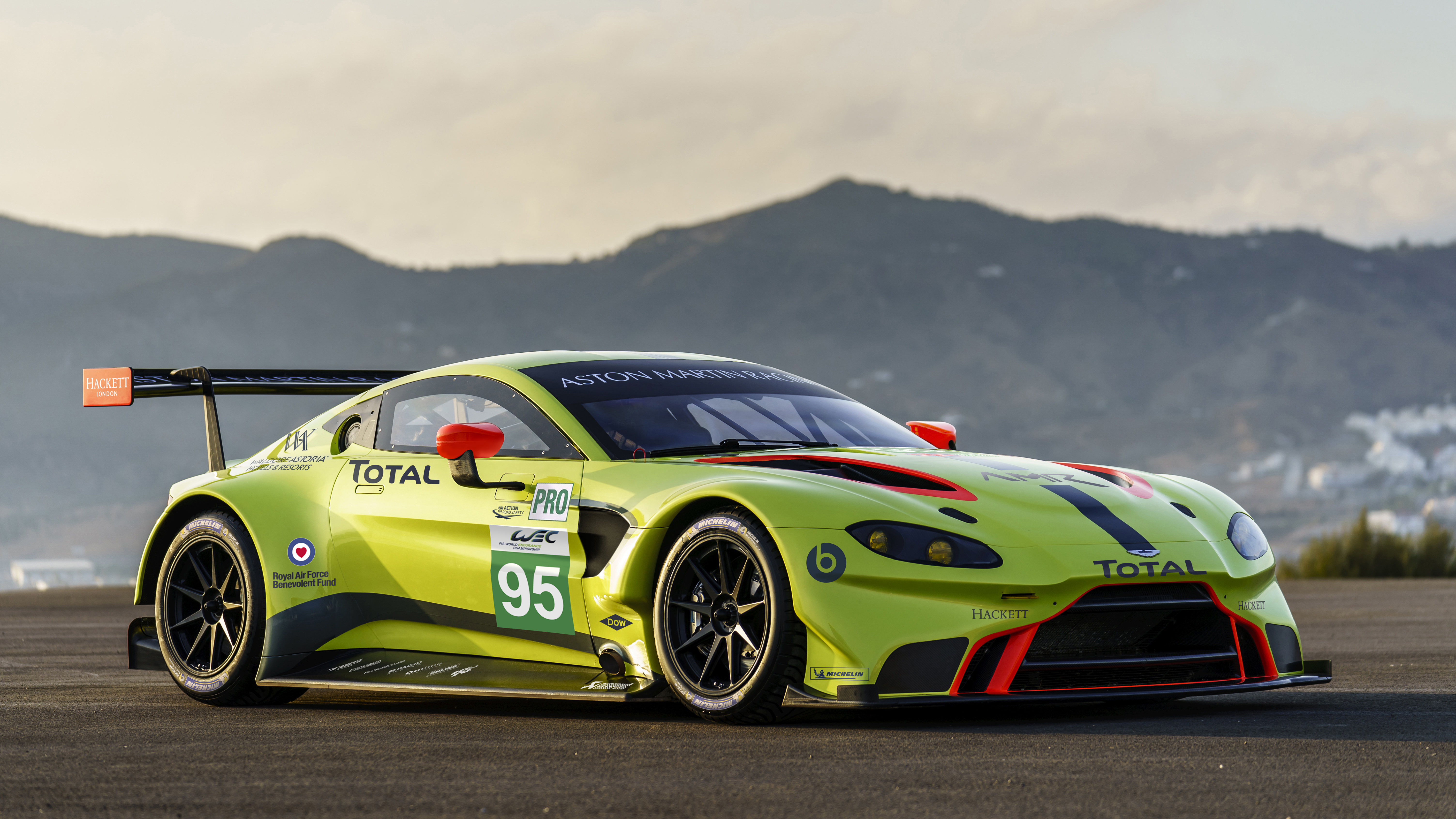 Vehicle Aston Martin Vantage GTE