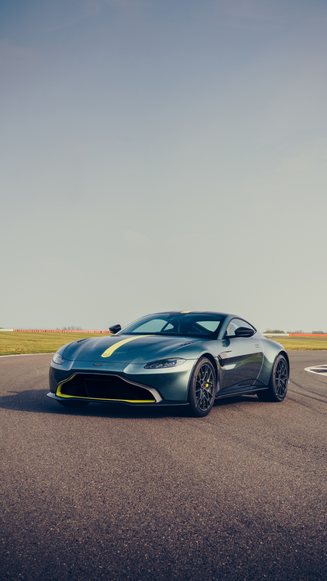 Aston Martin Vantage Wallpaper