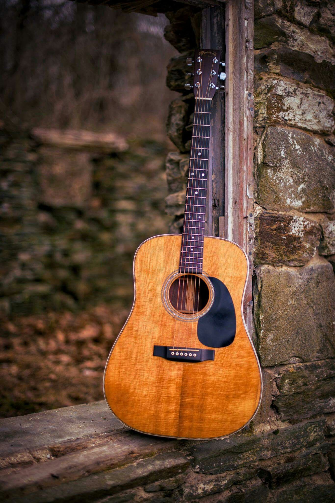 Acoustic Love. Guitar photo, Guitar photography, Guitar wallpaper iphone
