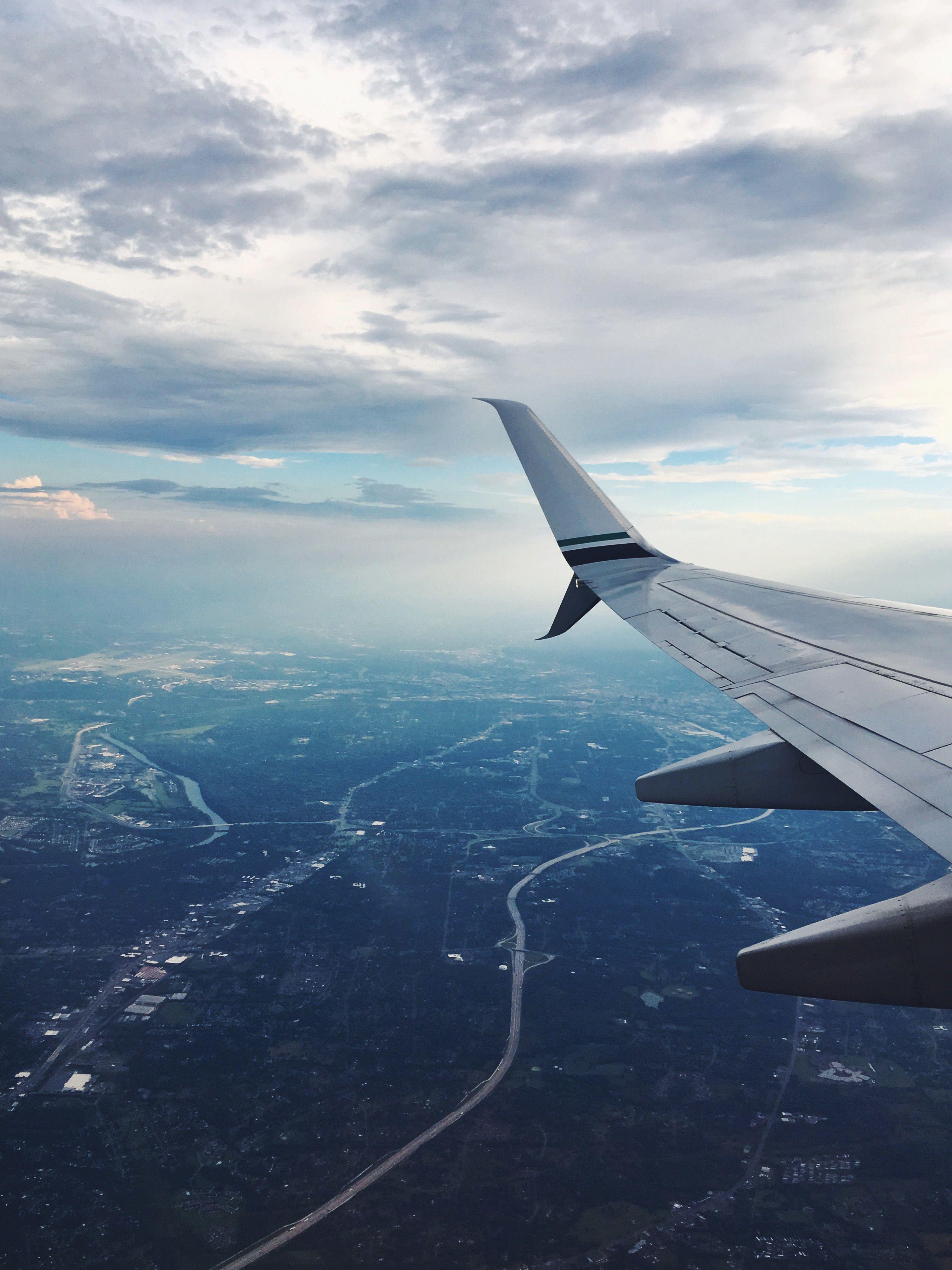 Aesthetic Travel Wallpaper