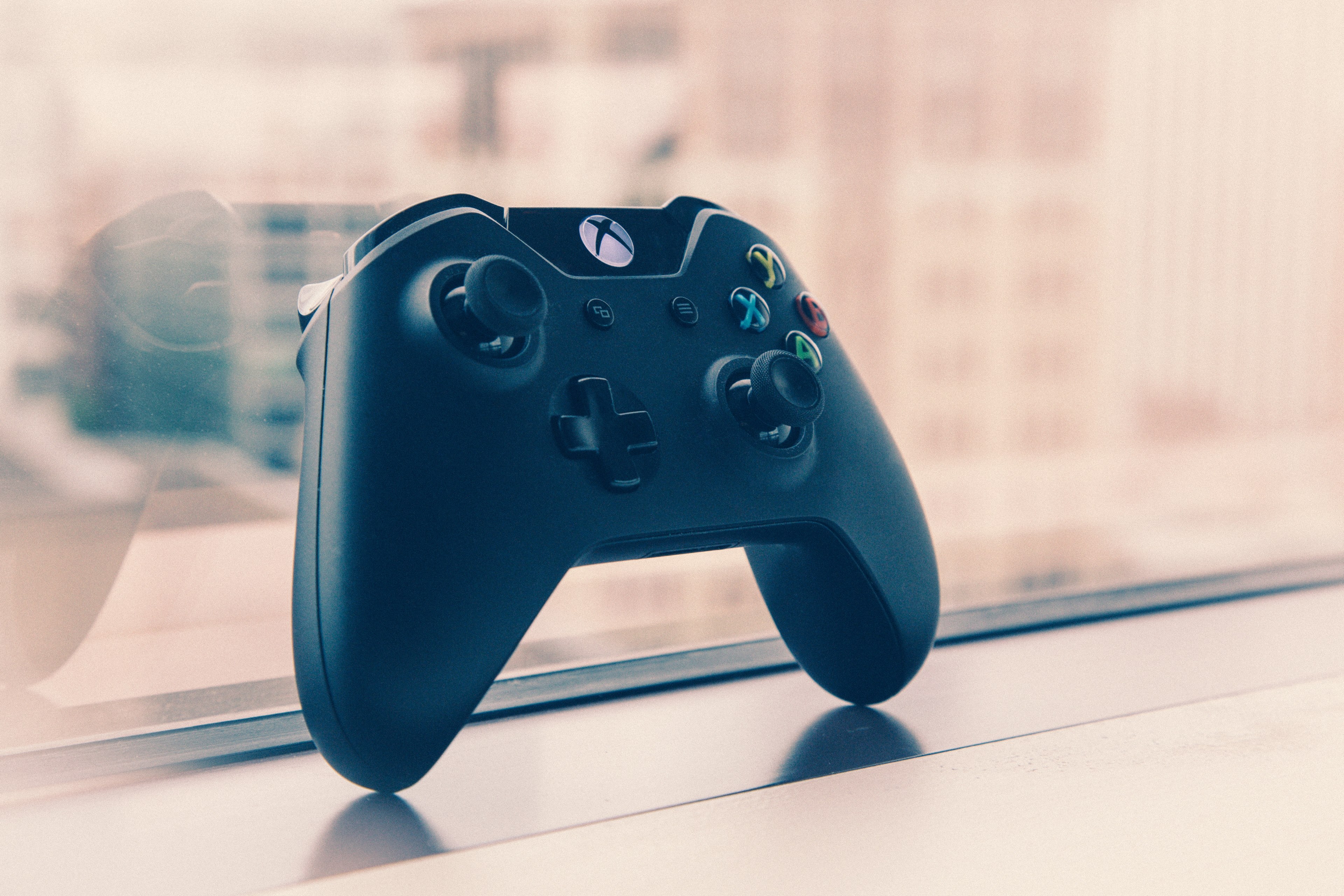 Wallpaper / digital video game xbox and controller HD 4k wallpaper free download