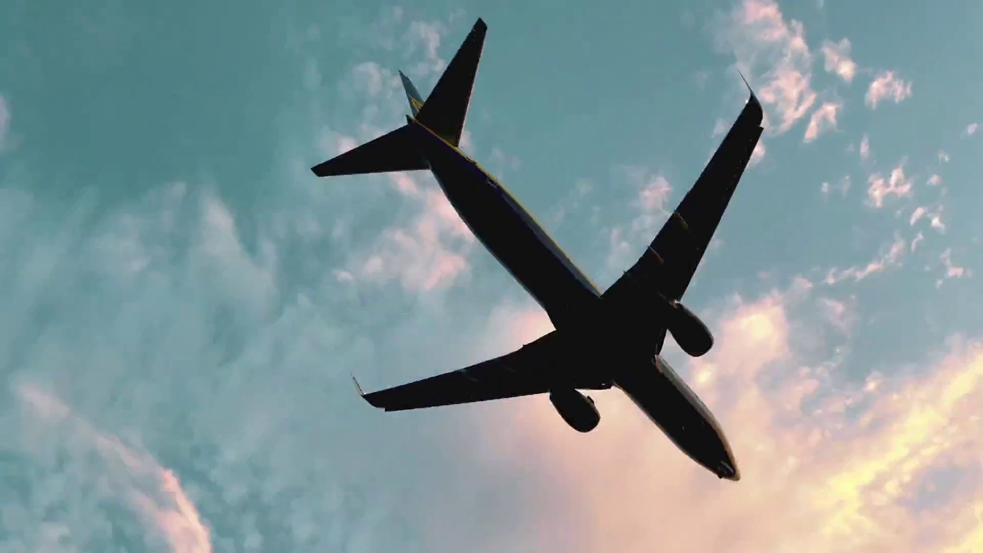 Airline industry bracing for summer travel surge