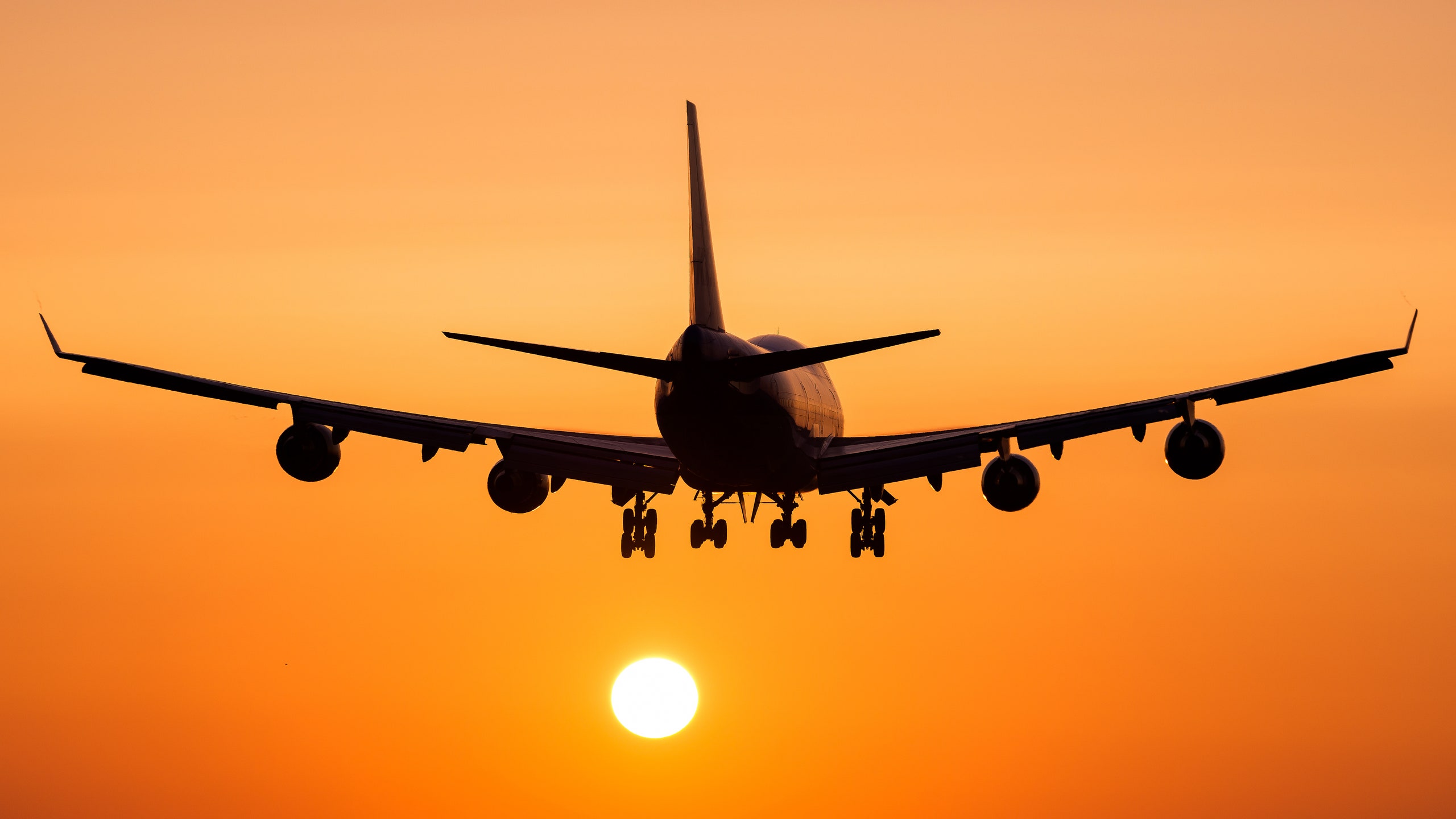 Summer Travel Tips to Help You Beat the Airport Crowds. Condé Nast Traveler