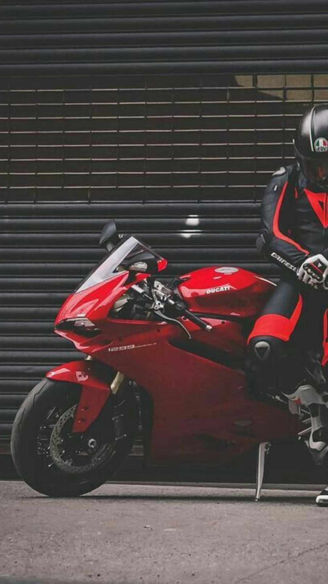 Ducati V4 Wallpaper