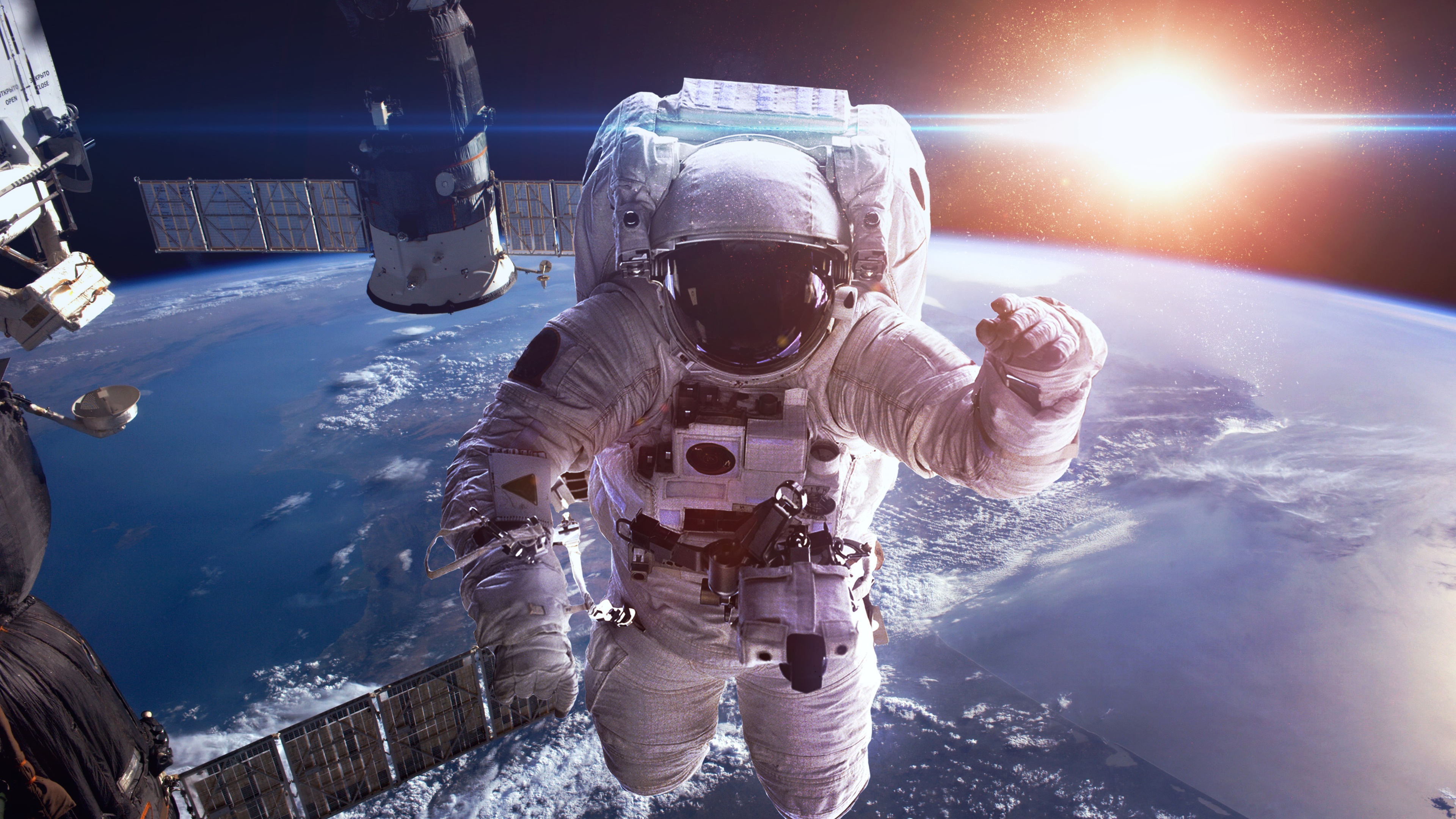 Astronaut Wallpaper 4K, Earth, Sun, Space suit