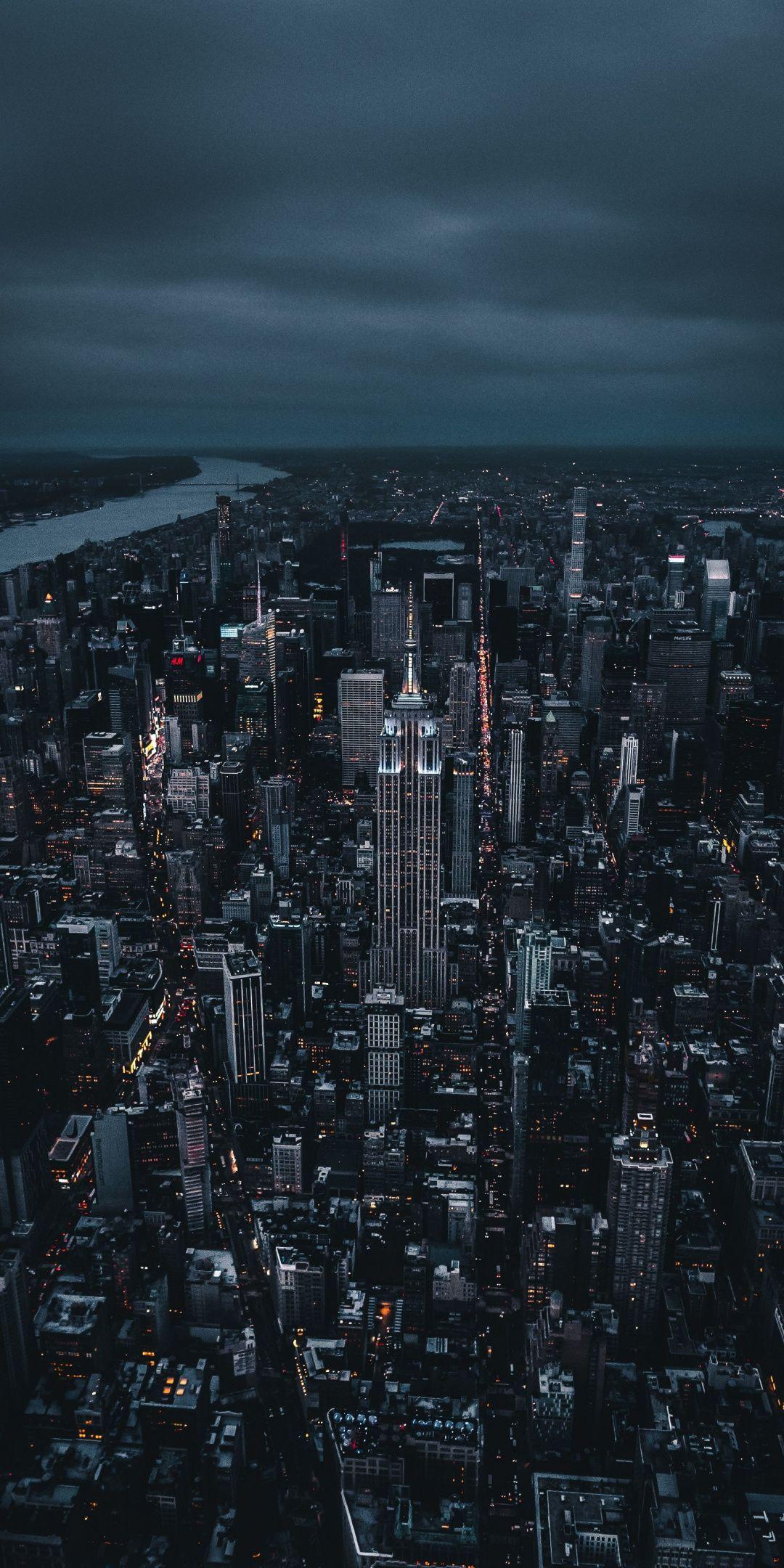 Dark New York iPhone Wallpaper