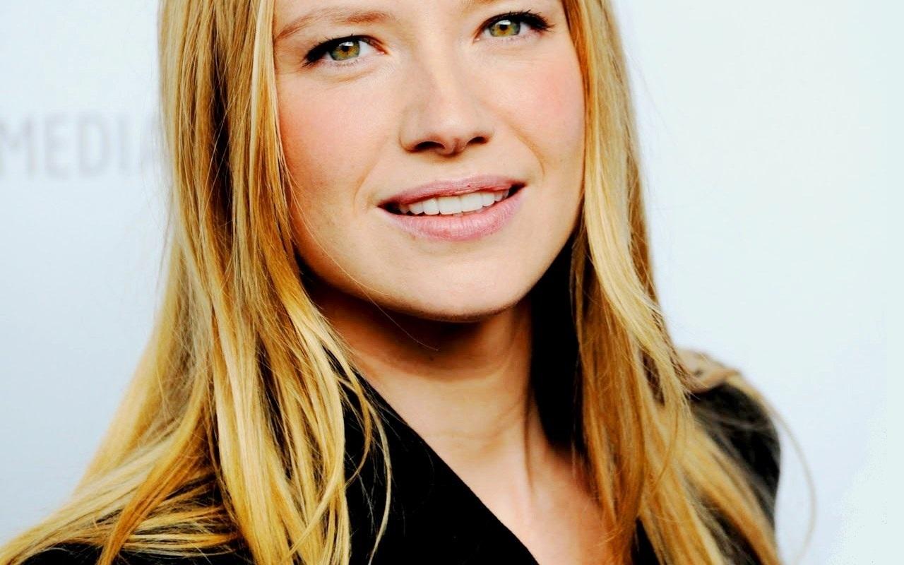 Anna Torv image Anna HD wallpaper and background photo