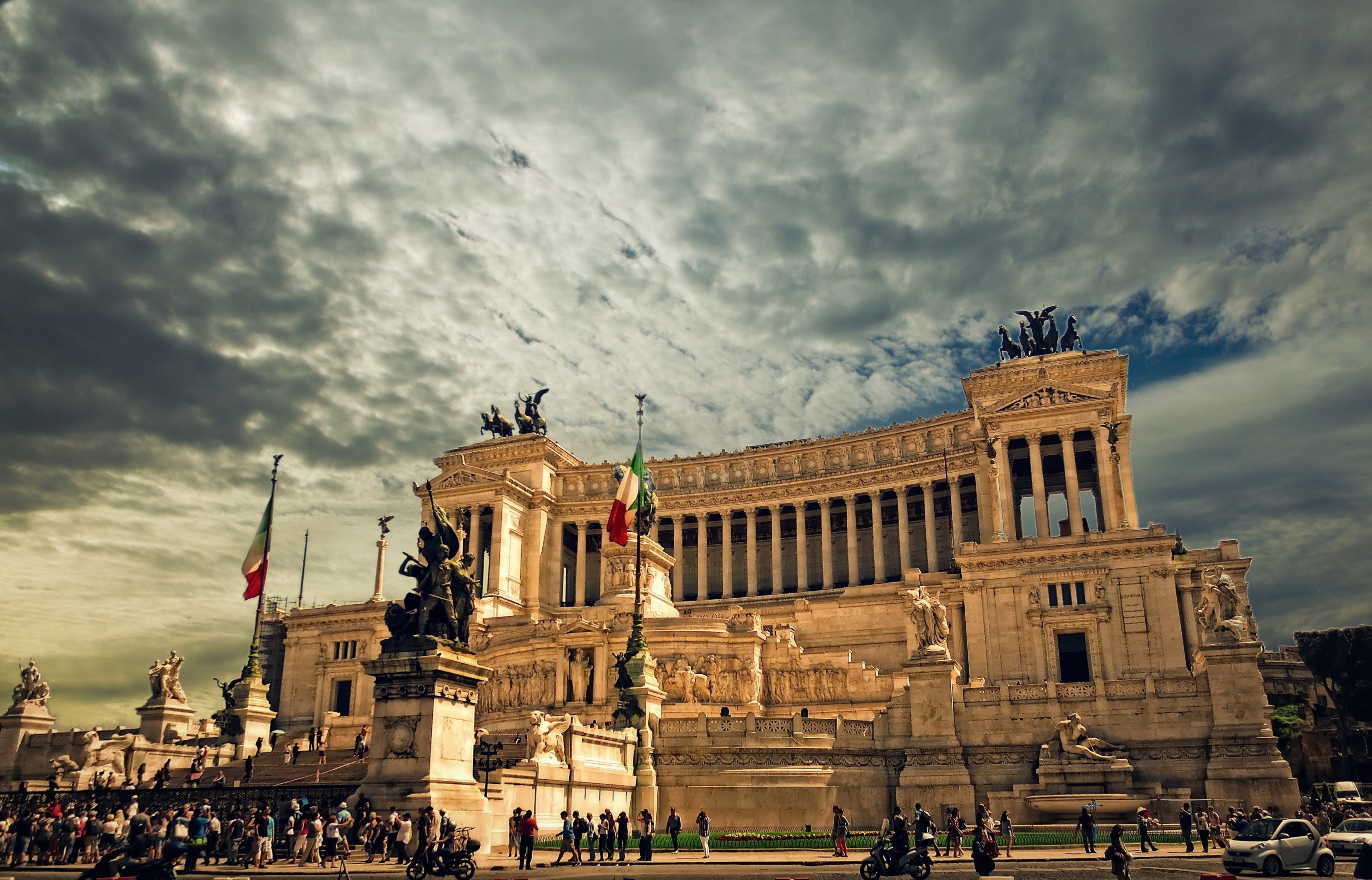 Wallpaper / vittorio emanuele monument rome rome palace 4k wallpaper free download