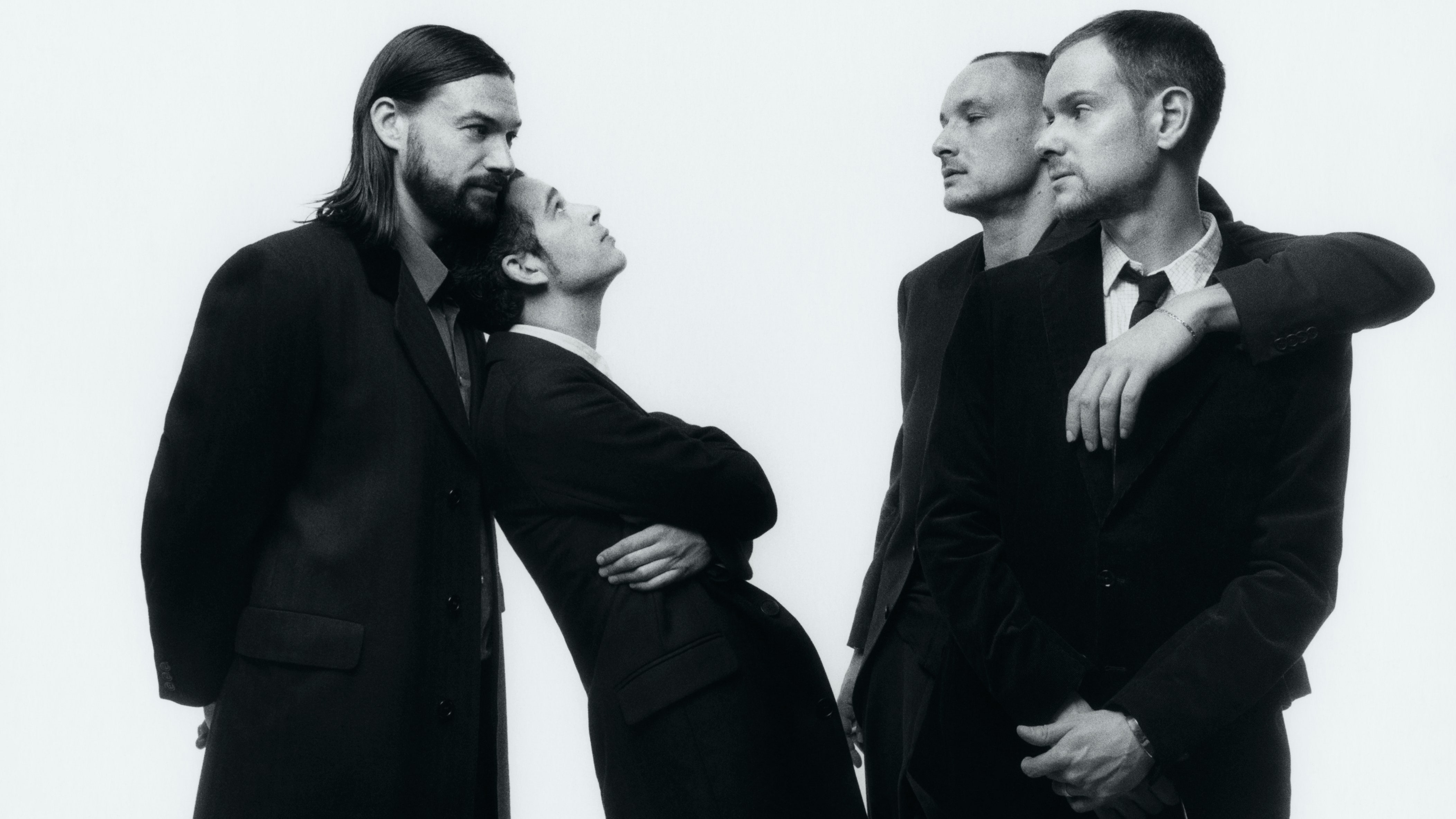 The 1975 Detail Album, Share Video for New Song “Part of the Band”: Watch