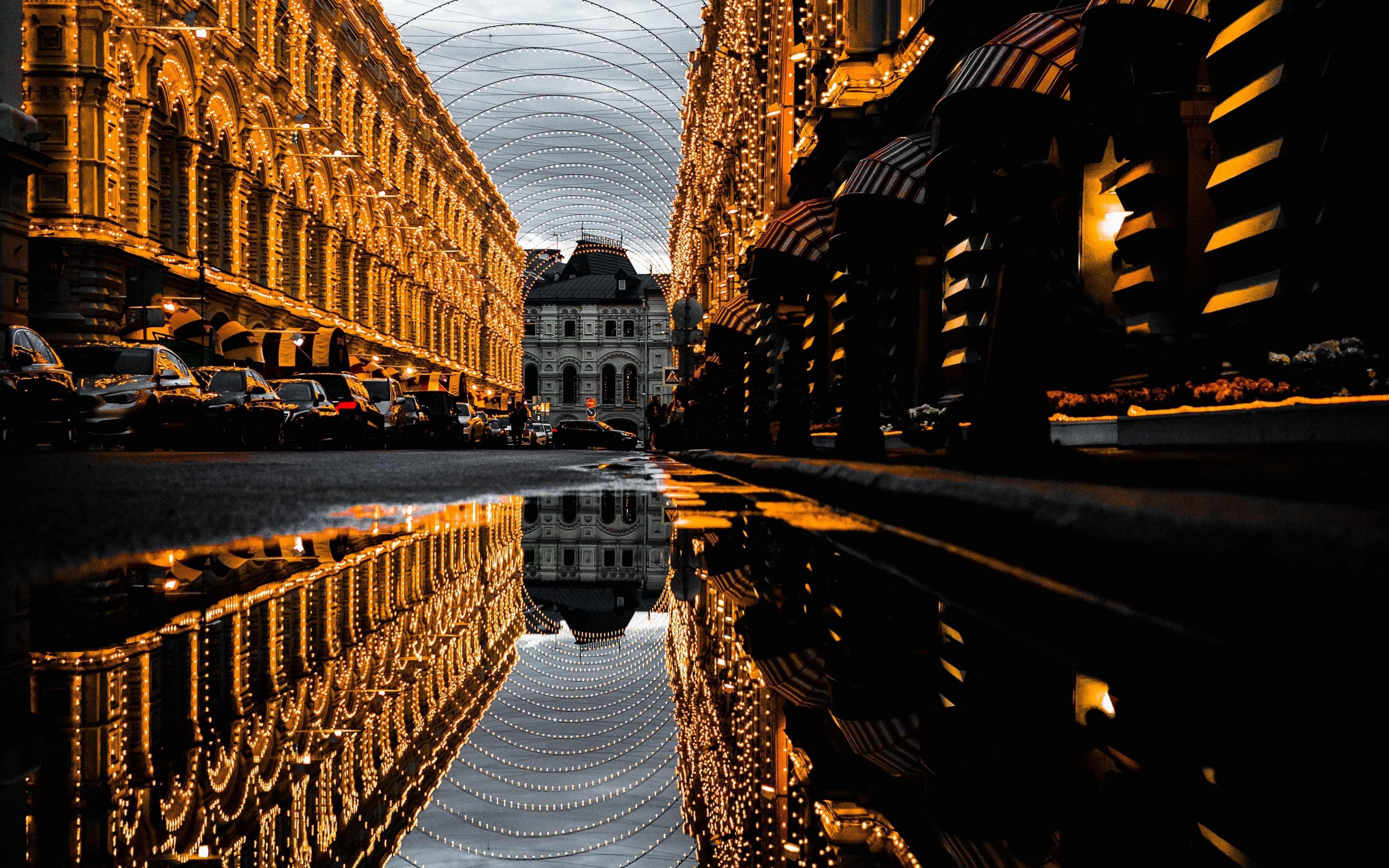 Download wallpaper 3840x2400 moscow, street, reflections, decoration 4k wallaper, 4k ultra HD 16:10 wallpaper, 3840x2400 HD background, 9594