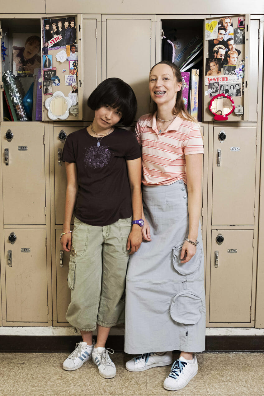 hulu pen15 team mr middle school