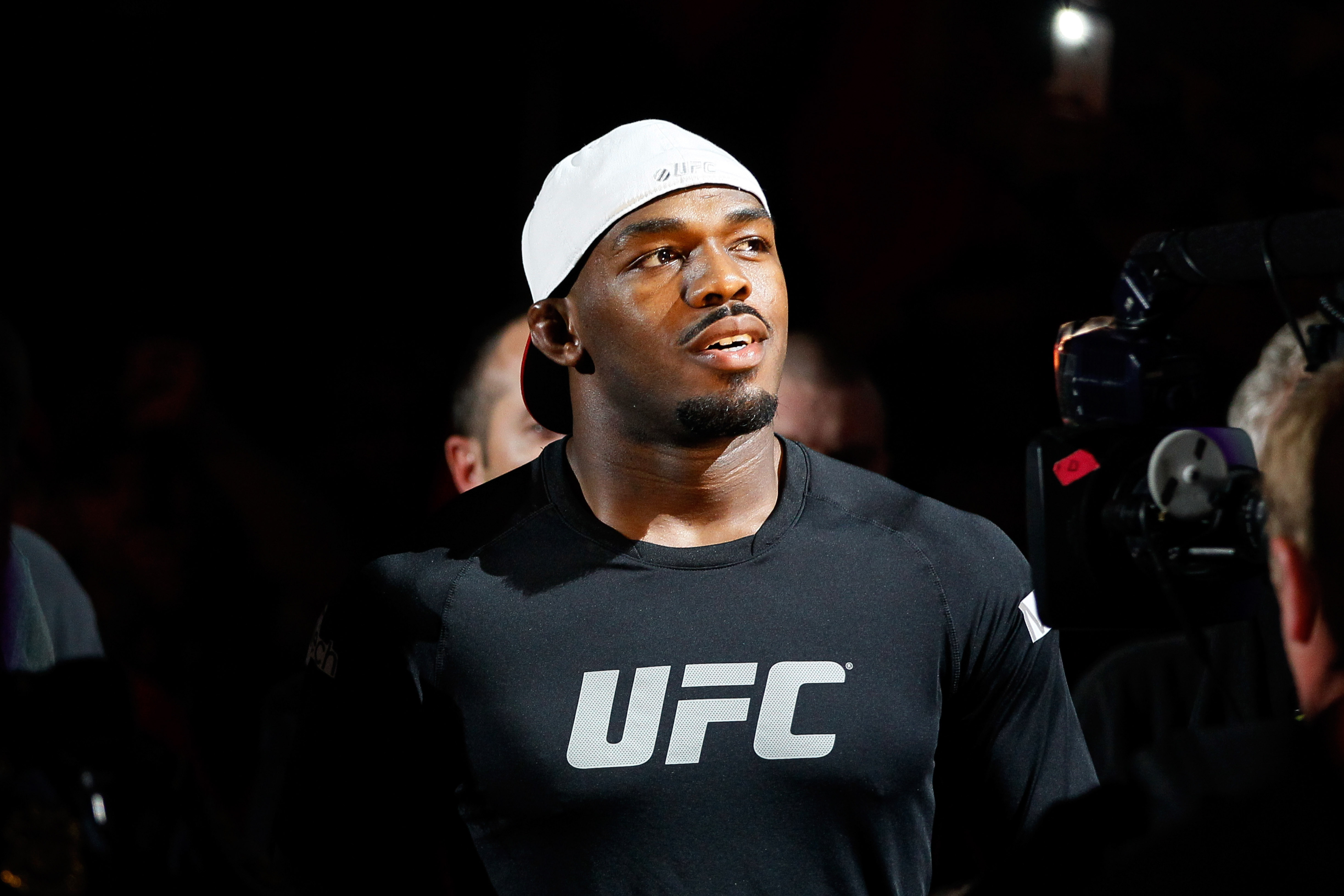 Experienced fighter Jon Jones Desktop wallpaper 640x480