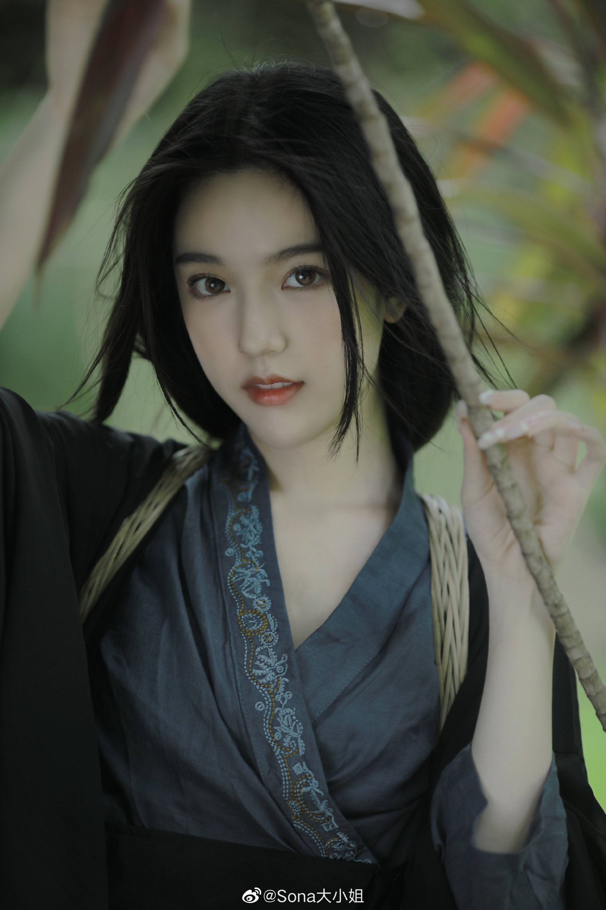 Asian Face Women Wallpaper:2000x3000