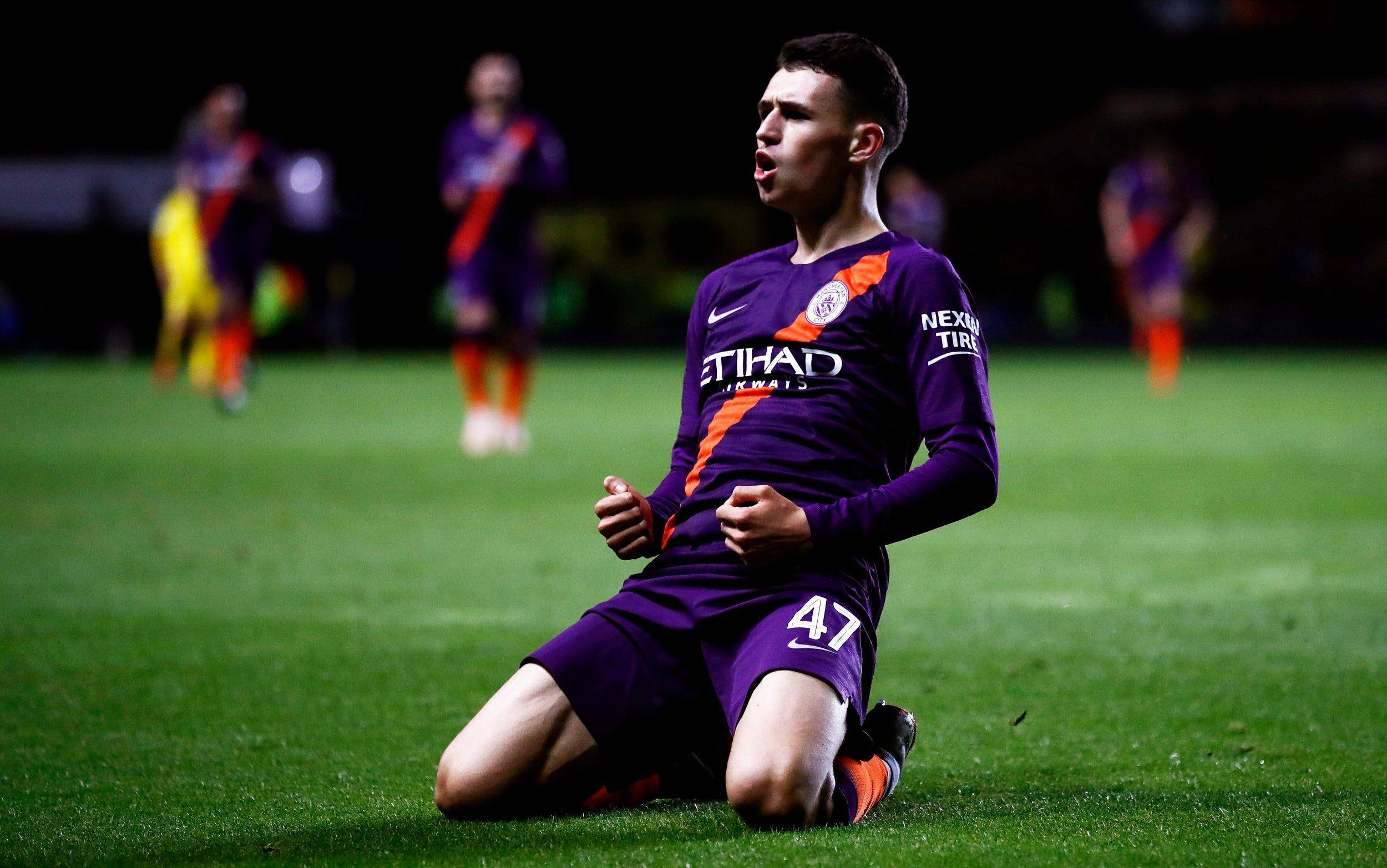 Phil Foden Wallpaper