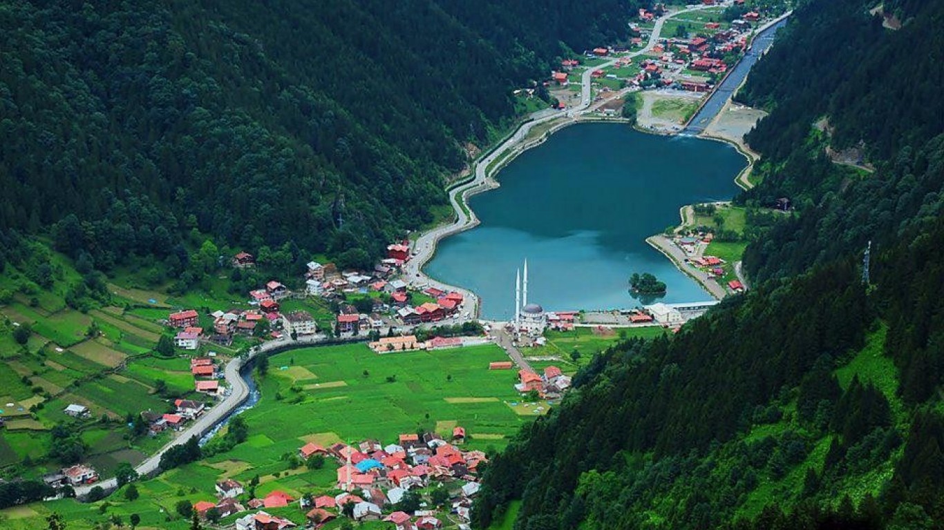 Turkey // Trabzon -Uzungol Amazing landscapes