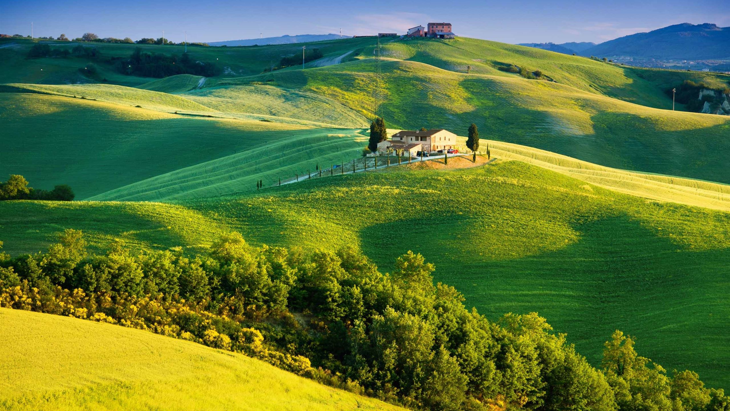 Beautiful Tuscany Landscape MacBook Air Wallpaper Download